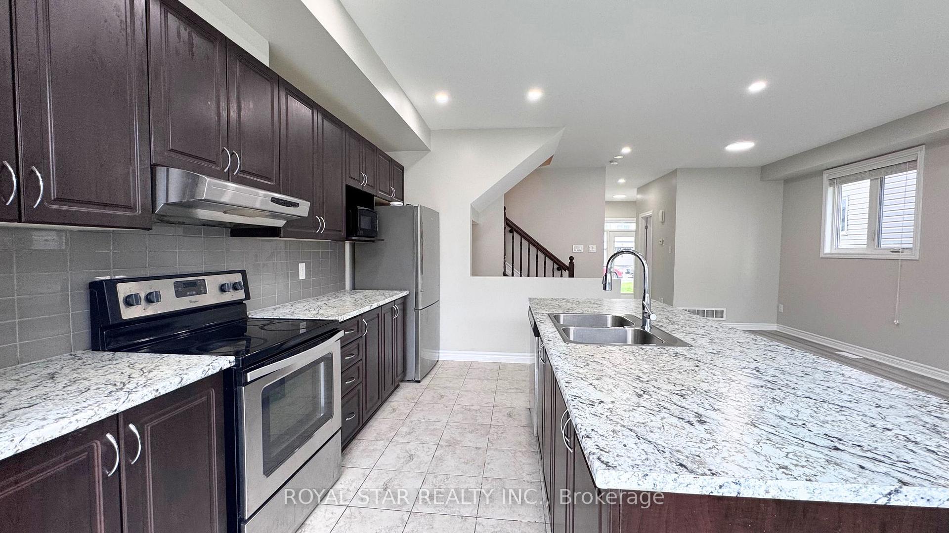 Photo 8 of 882 Kilbirnie Drive, Ottawa, Barrhaven - Half Moon Bay — HOMEH