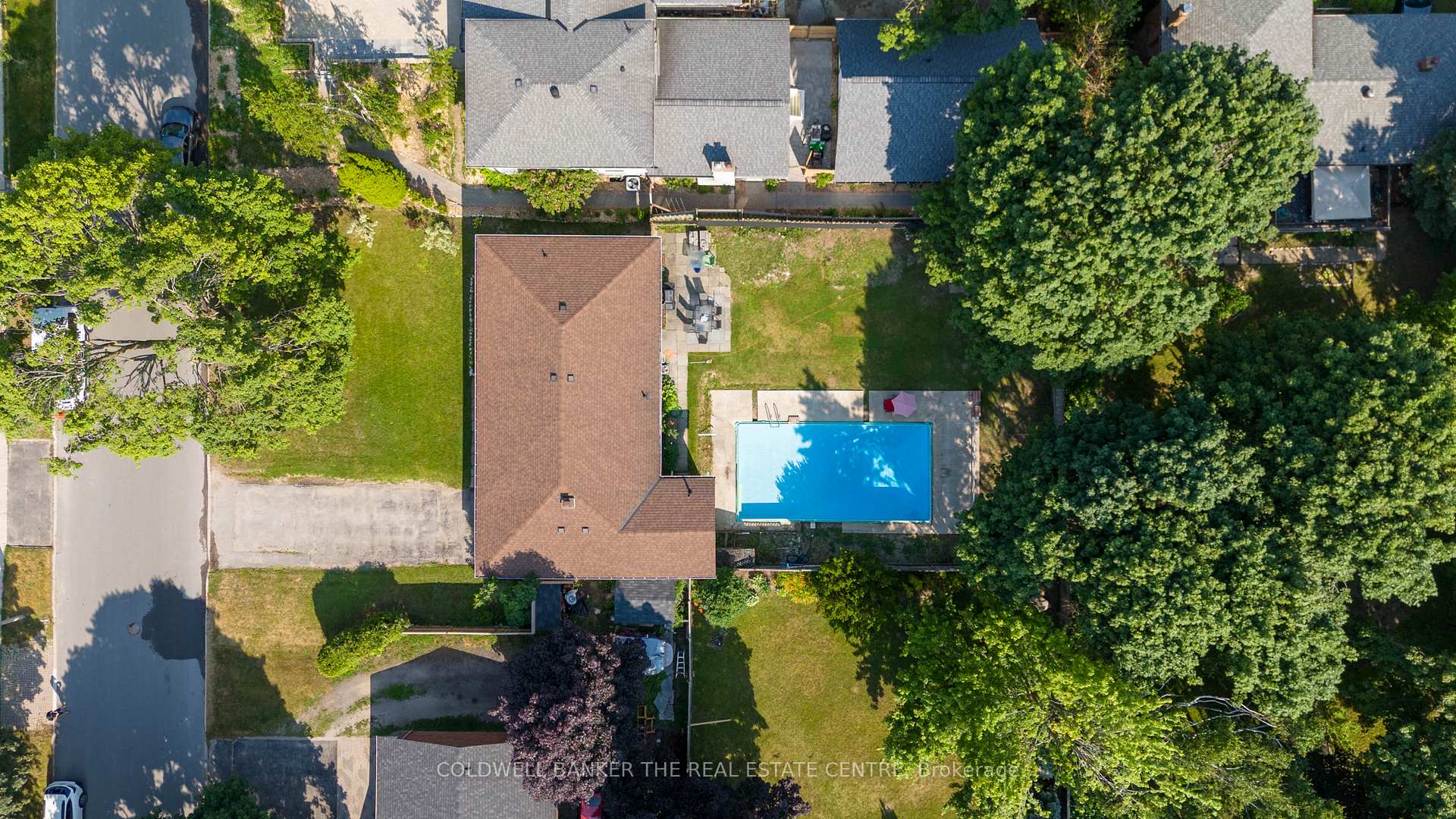 Photo 4 of 40 Springhome Road, Barrie, Allandale Heights — HOMEH