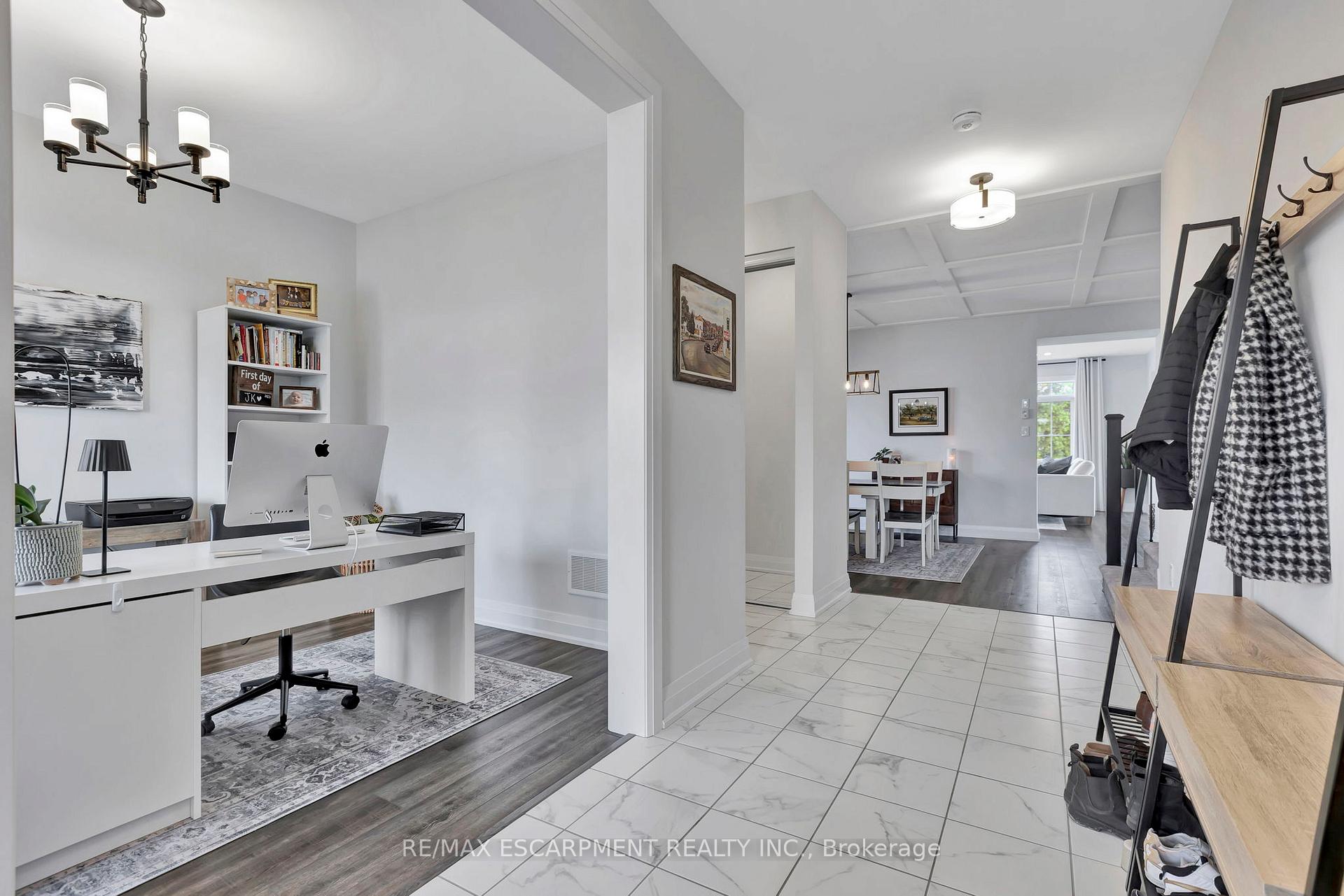 Photo 6 of 123 Hartley Avenue, Brant, Paris — HOMEH