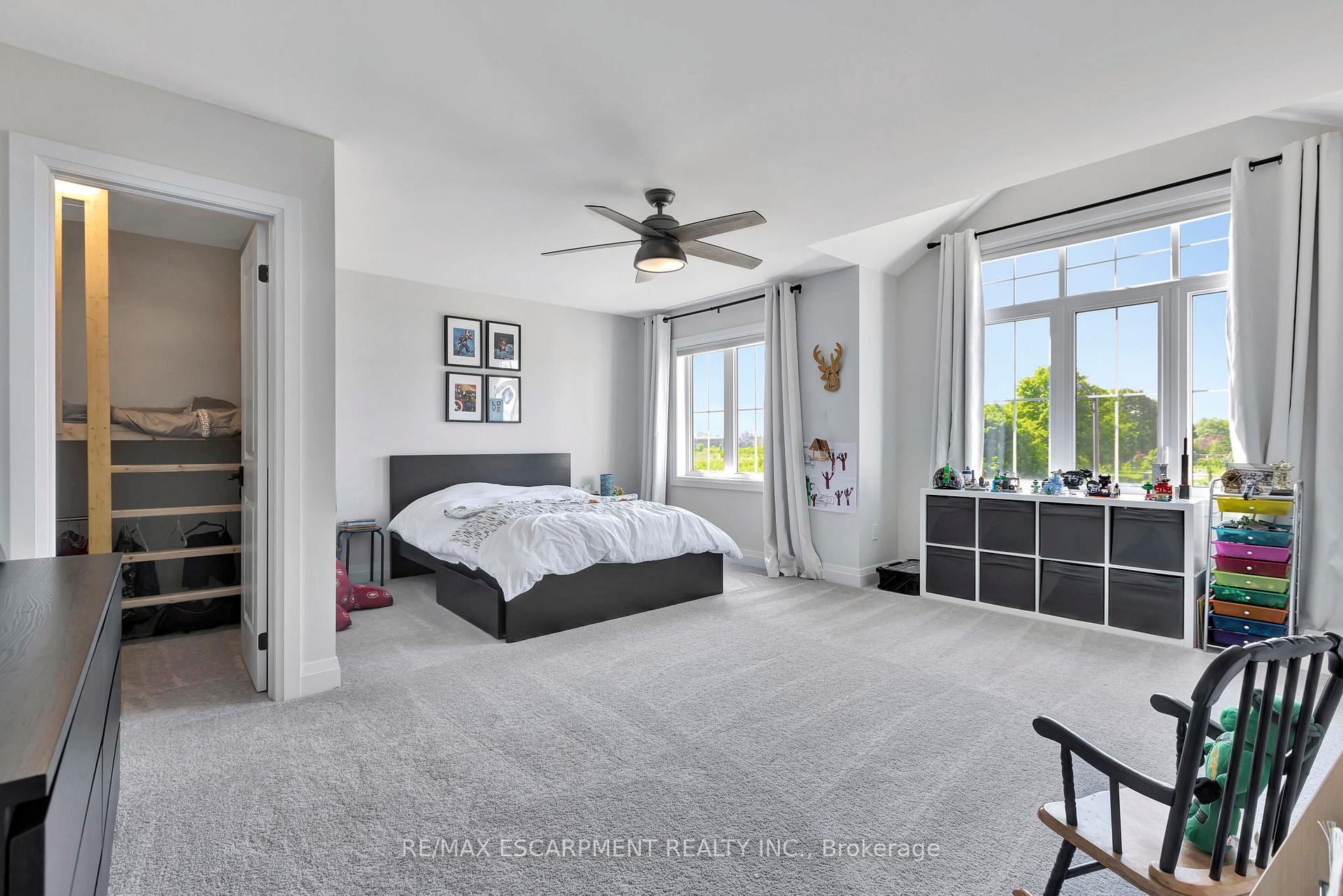 Photo 26 of 123 Hartley Avenue, Brant, Paris — HOMEH