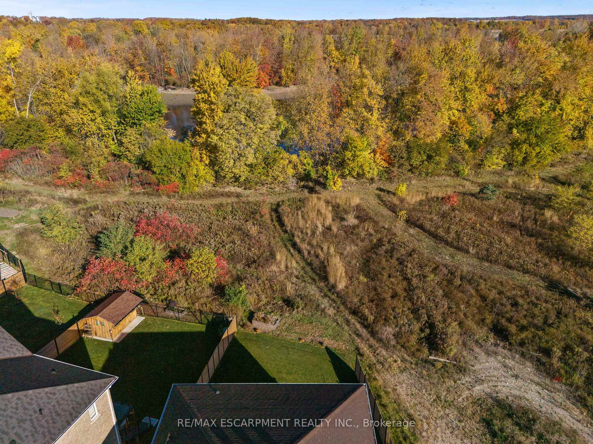 Photo 39 of 123 Hartley Avenue, Brant, Paris — HOMEH