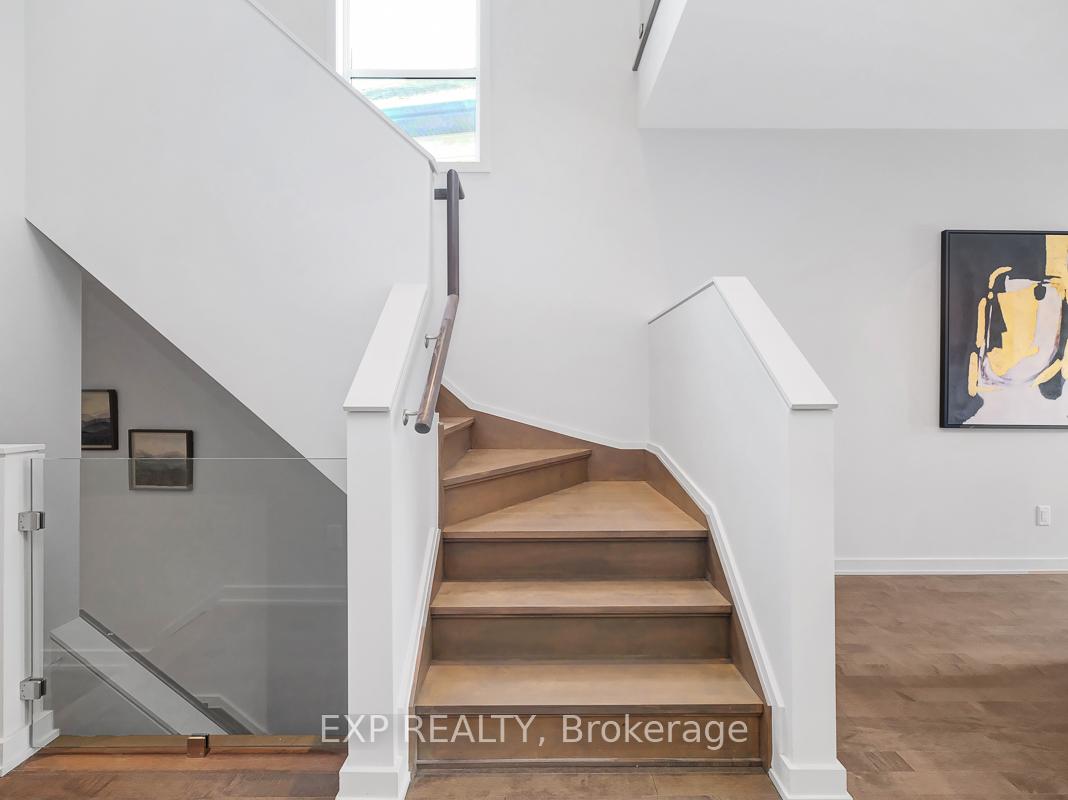 Photo 4 of 499 Markdale Terrace, Ottawa, Riverside South/Gloucester Glen — HOMEH