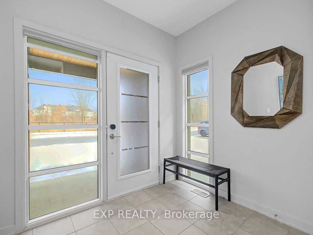 Photo 5 of 499 Markdale Terrace, Ottawa, Riverside South/Gloucester Glen — HOMEH