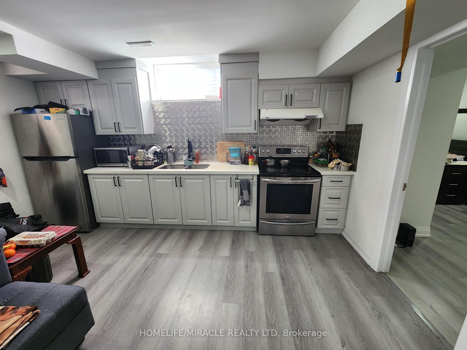 Photo 1 of 33 Trellanock Road, Brampton, Bram West — HOMEH