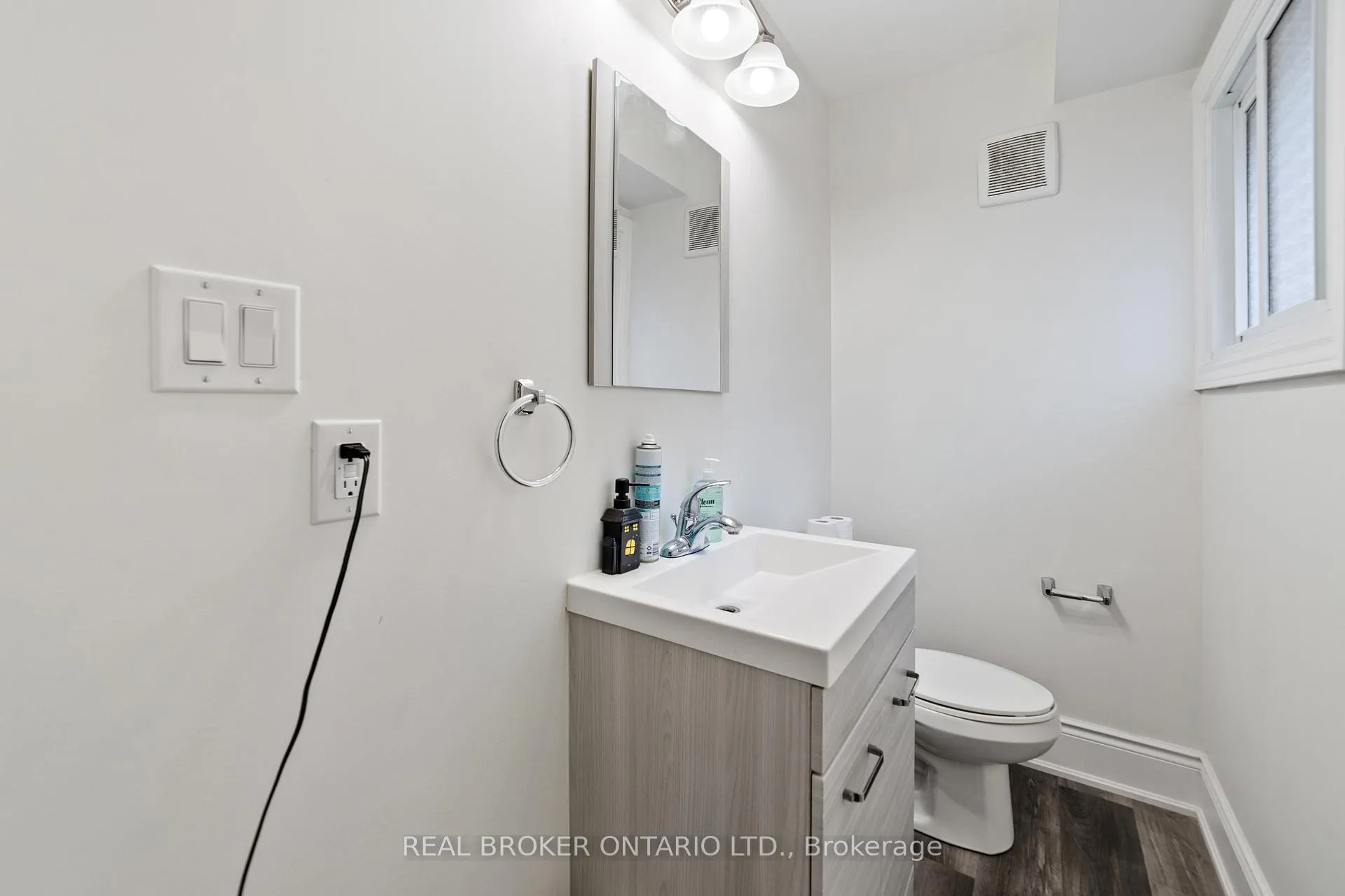Photo 27 of 220 Caroline Street S, Hamilton, Durand — HOMEH