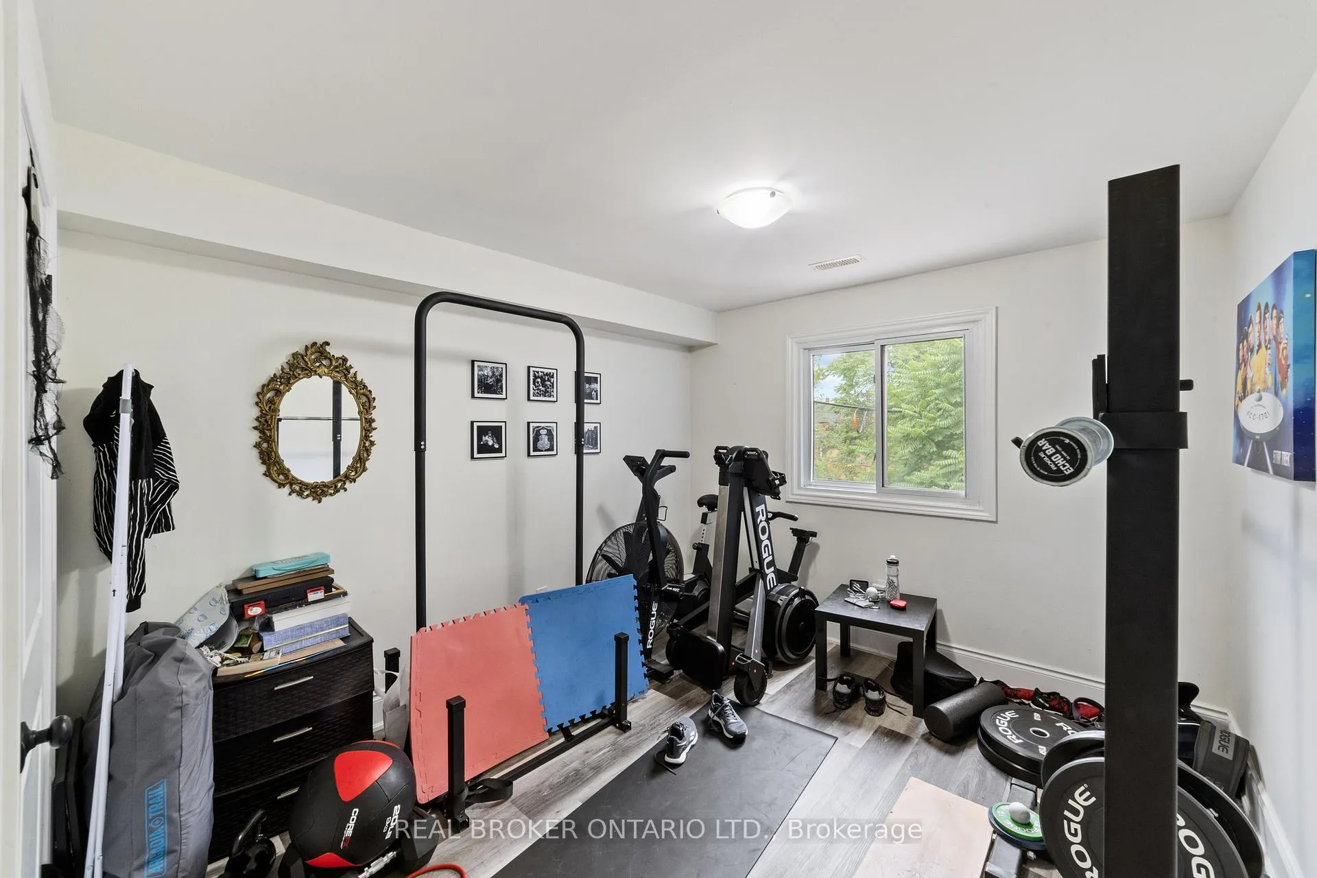 Photo 37 of 220 Caroline Street S, Hamilton, Durand — HOMEH