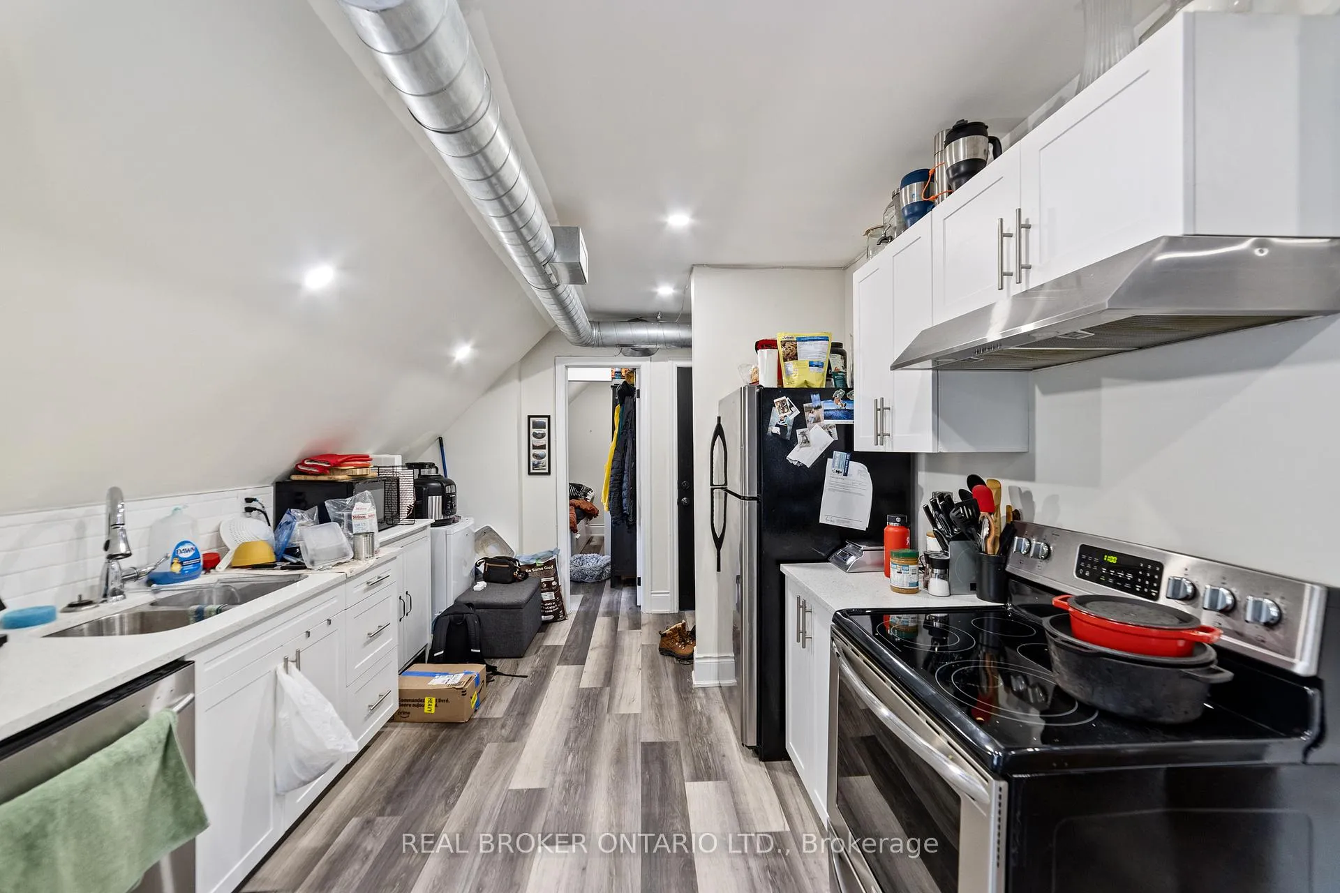 Photo 43 of 220 Caroline Street S, Hamilton, Durand — HOMEH