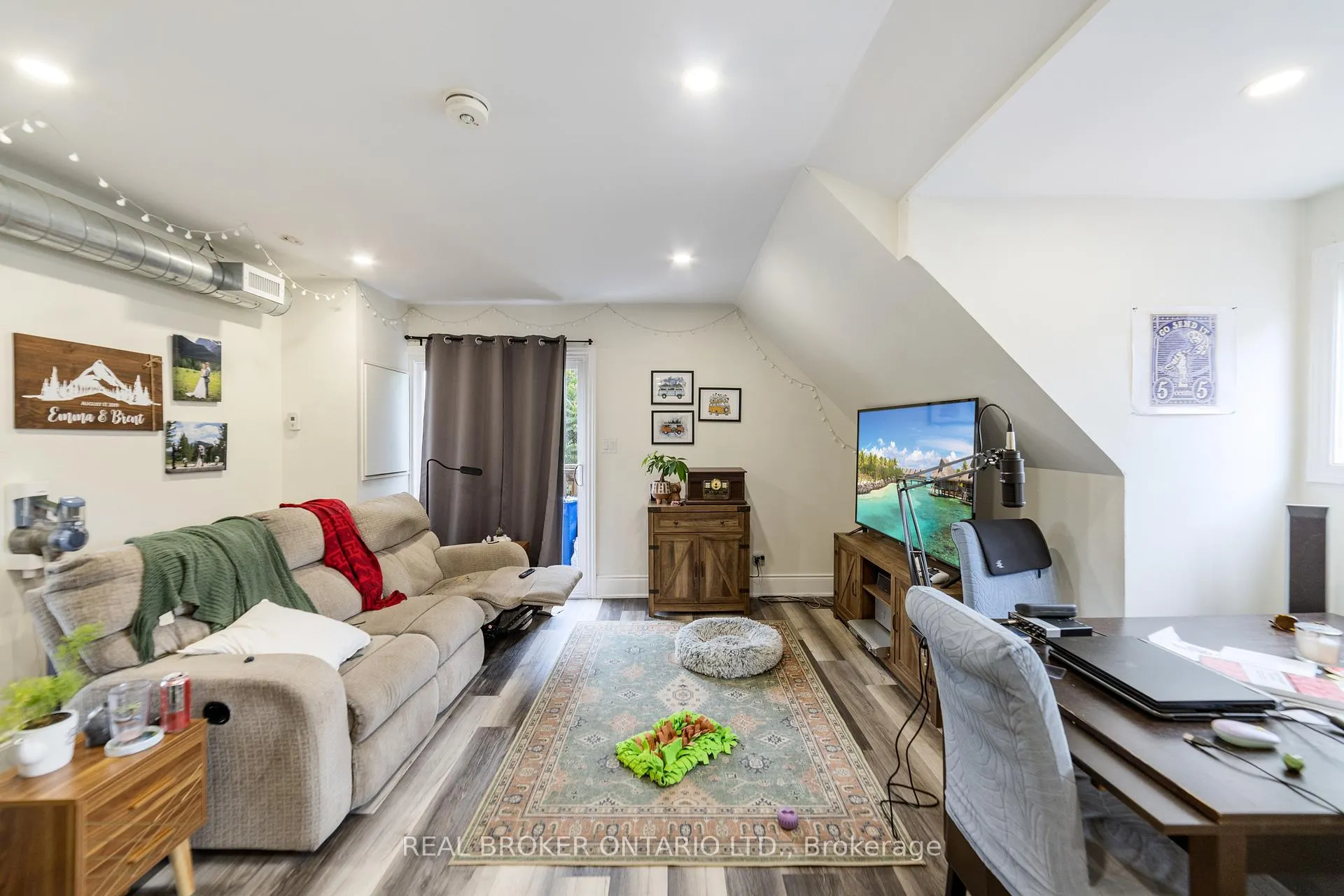 Photo 49 of 220 Caroline Street S, Hamilton, Durand — HOMEH