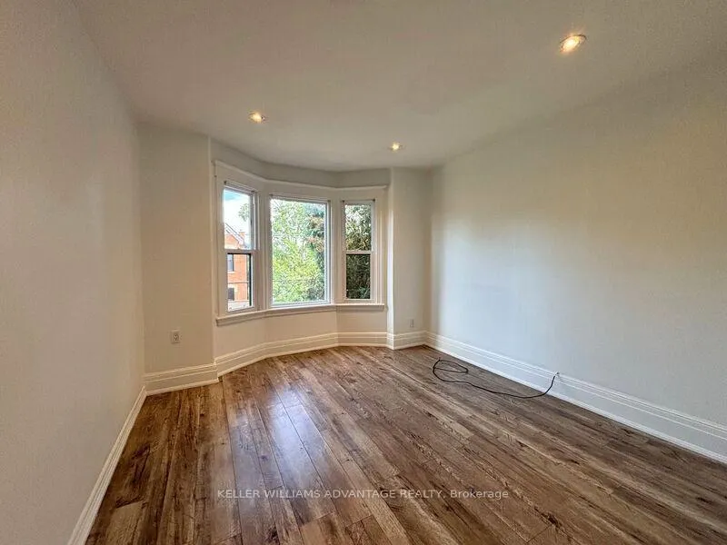 Photo 12 of Unit Unit #2, 32 Arthur Avenue S, Hamilton, Gibson — HOMEH