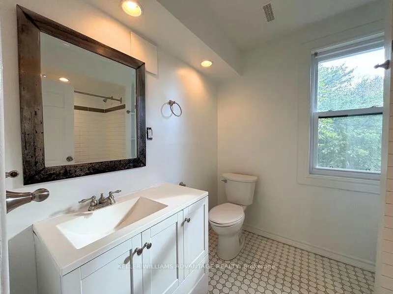 Photo 16 of Unit Unit #2, 32 Arthur Avenue S, Hamilton, Gibson — HOMEH