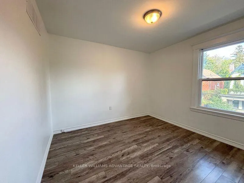 Photo 19 of Unit Unit #2, 32 Arthur Avenue S, Hamilton, Gibson — HOMEH