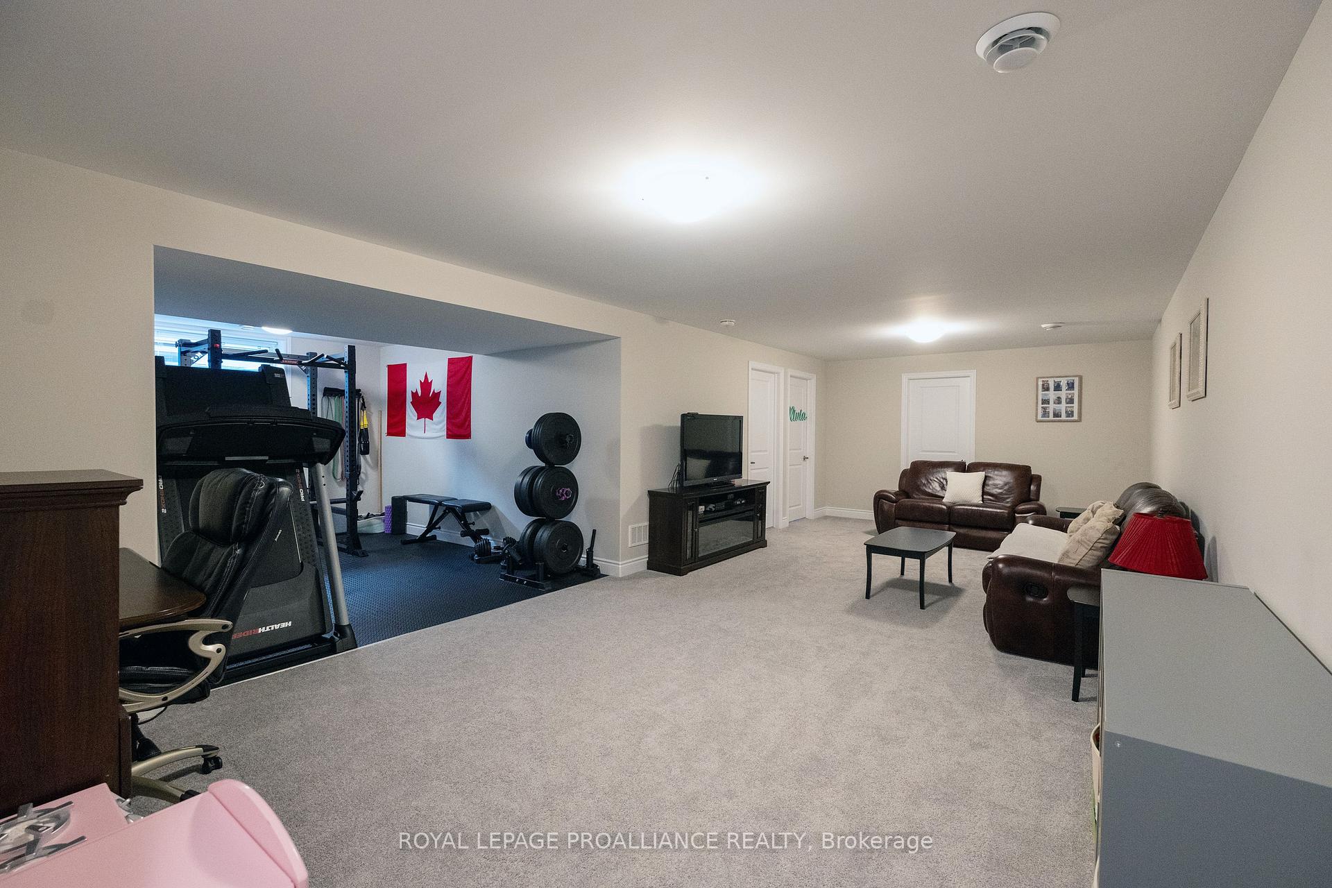 Photo 28 of 25 Lehtinen Crescent, Belleville, Belleville Ward — HOMEH