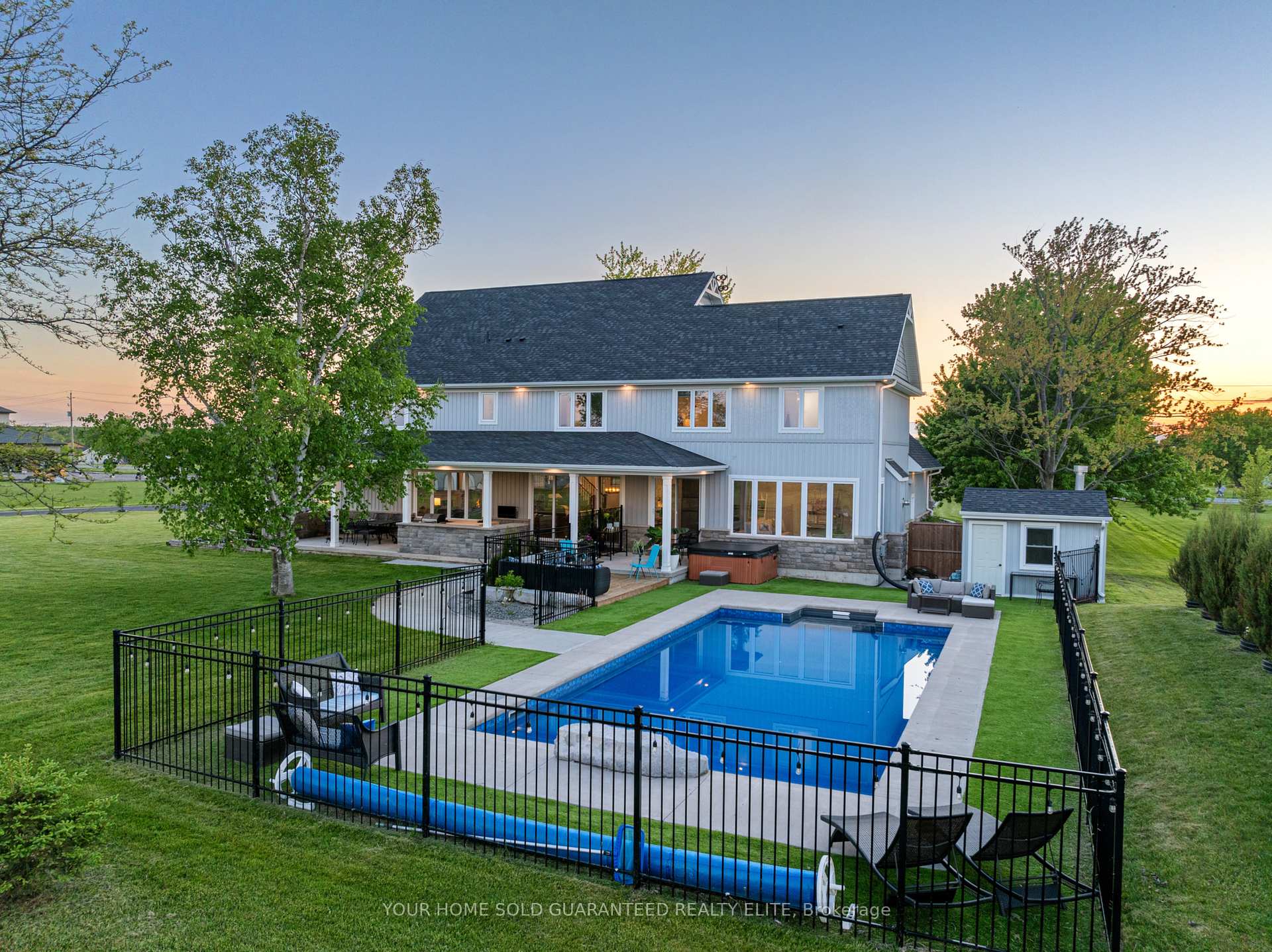Photo 3 of 271 Mountain Road, Grimsby, Grimsby Escarpment — HOMEH