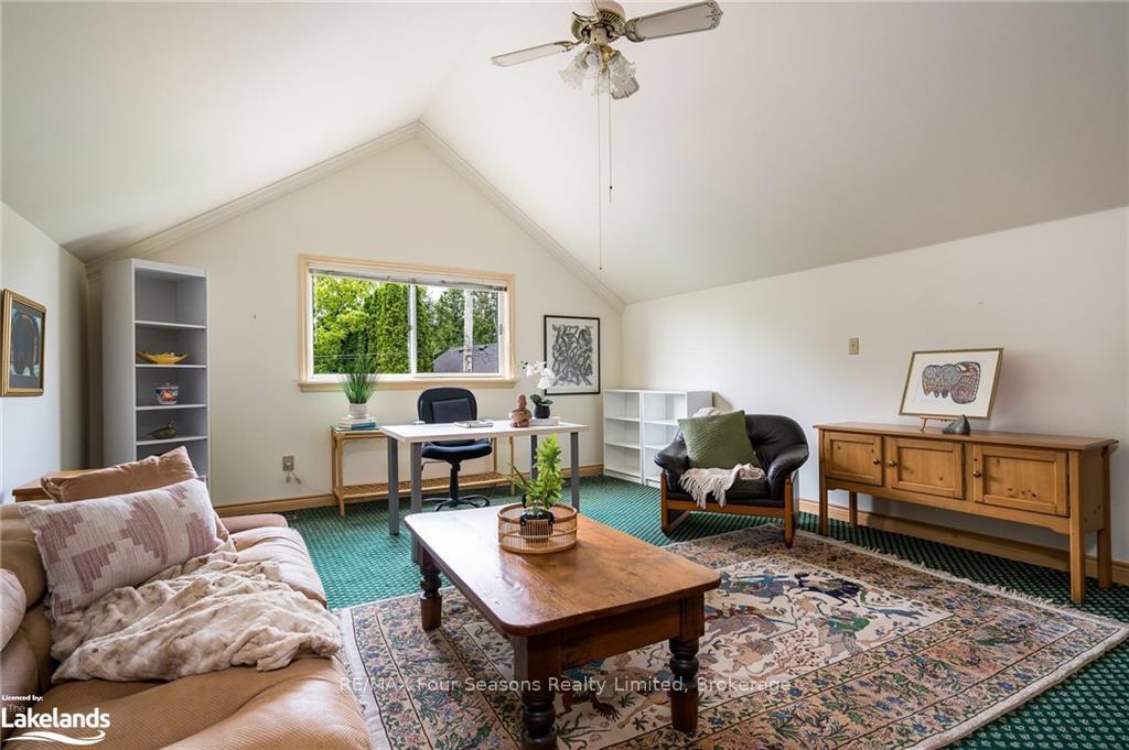 Photo 34 of 39 Glen Rogers Road, Collingwood — HOMEH