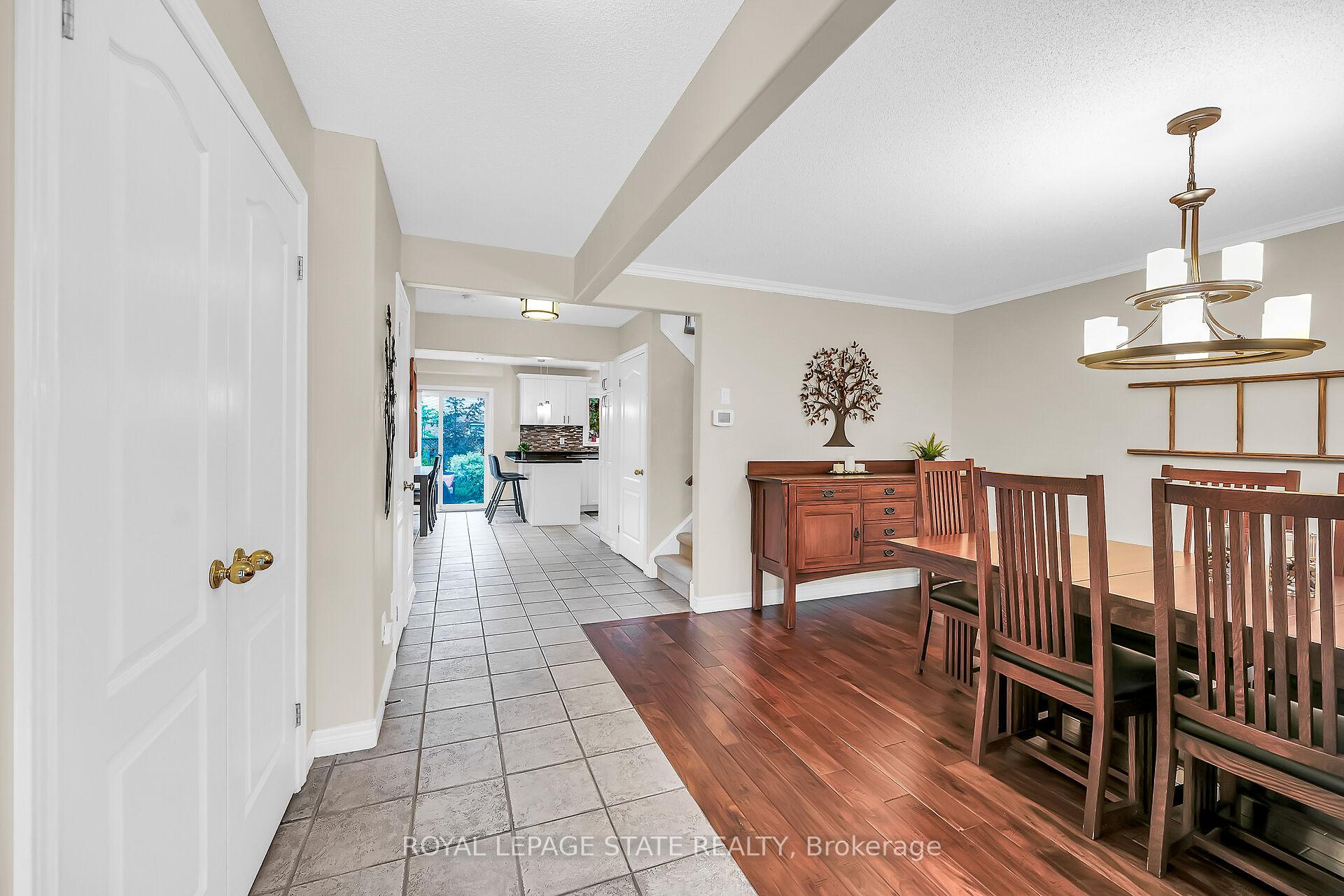 Front of 2371 Pathfinder Drive
