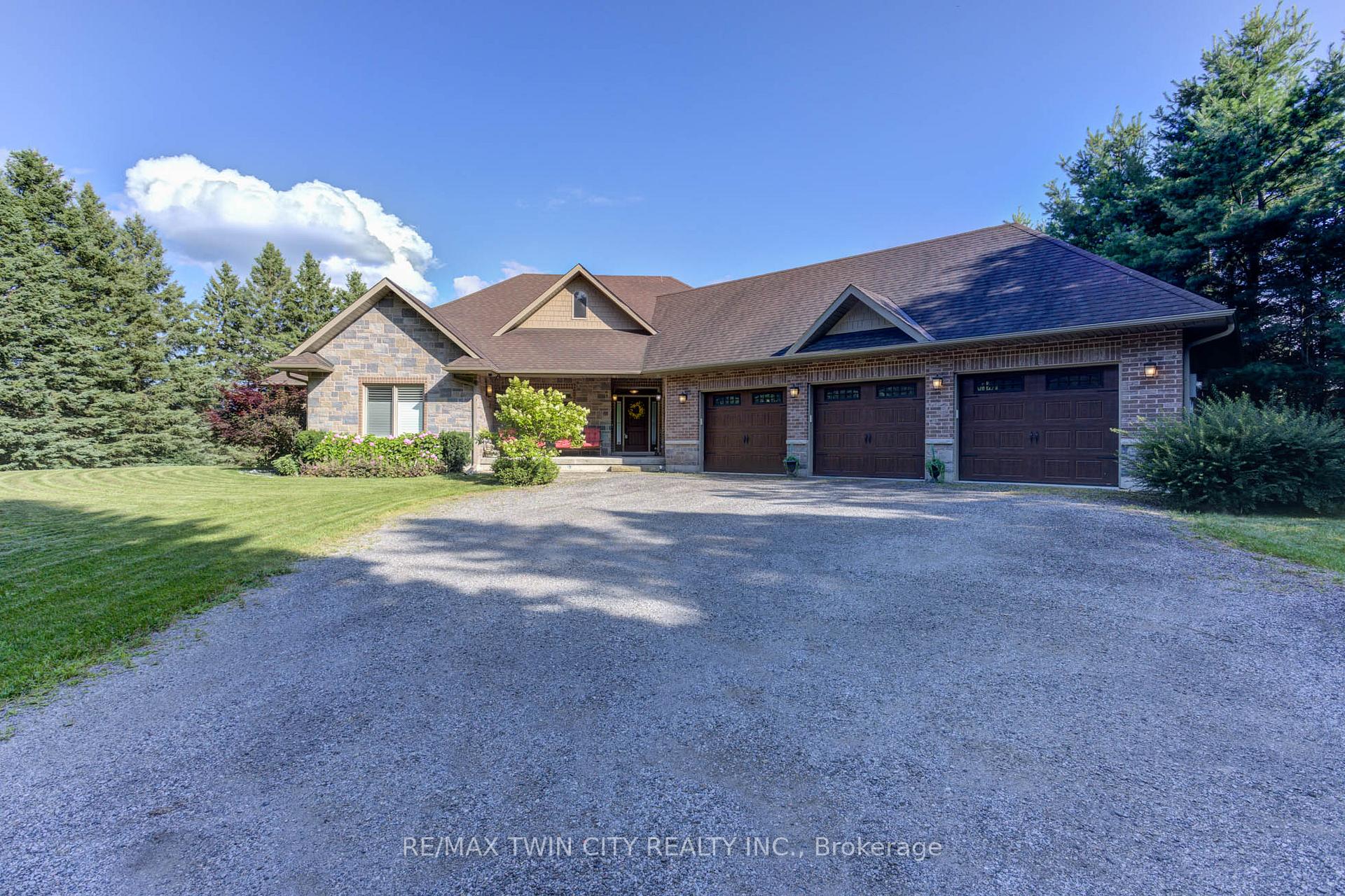 Photo 3 of 9471 Sideroad 17, Erin, Rural Erin — HOMEH