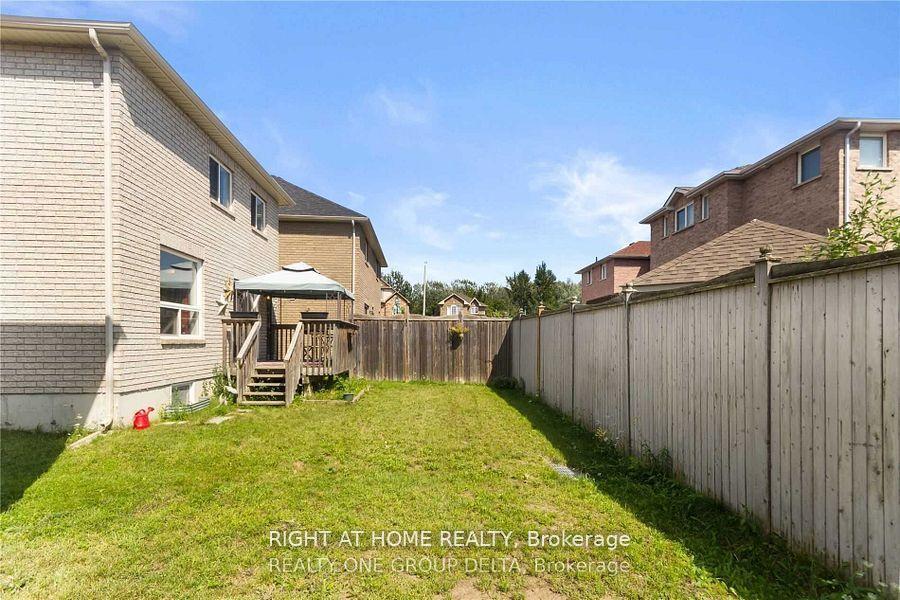 Photo 4 of 3 Crew Court, Barrie, Ardagh — HOMEH