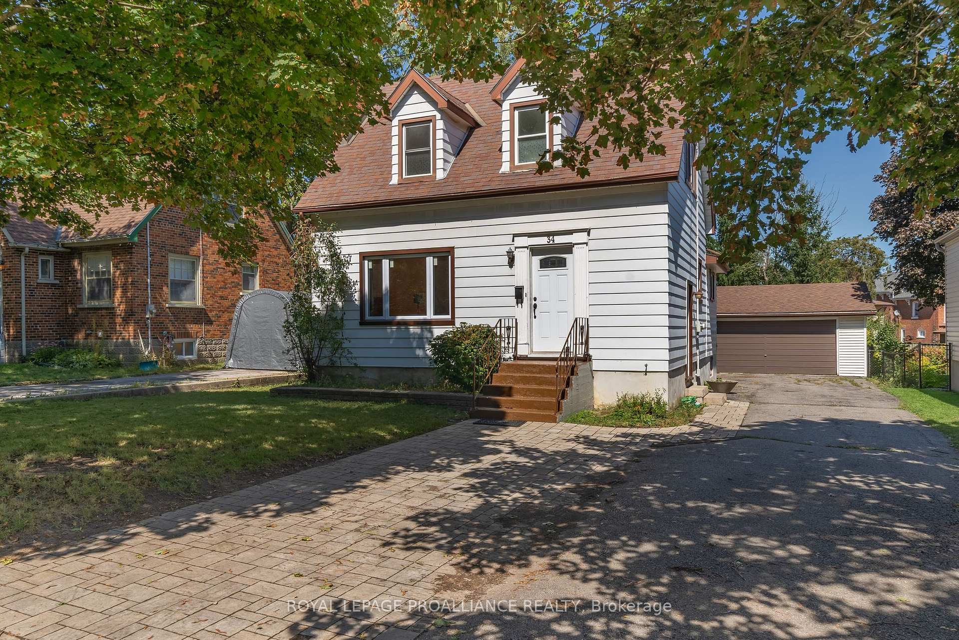 Photo 3 of 34 Lewis Street, Belleville, Belleville Ward — HOMEH