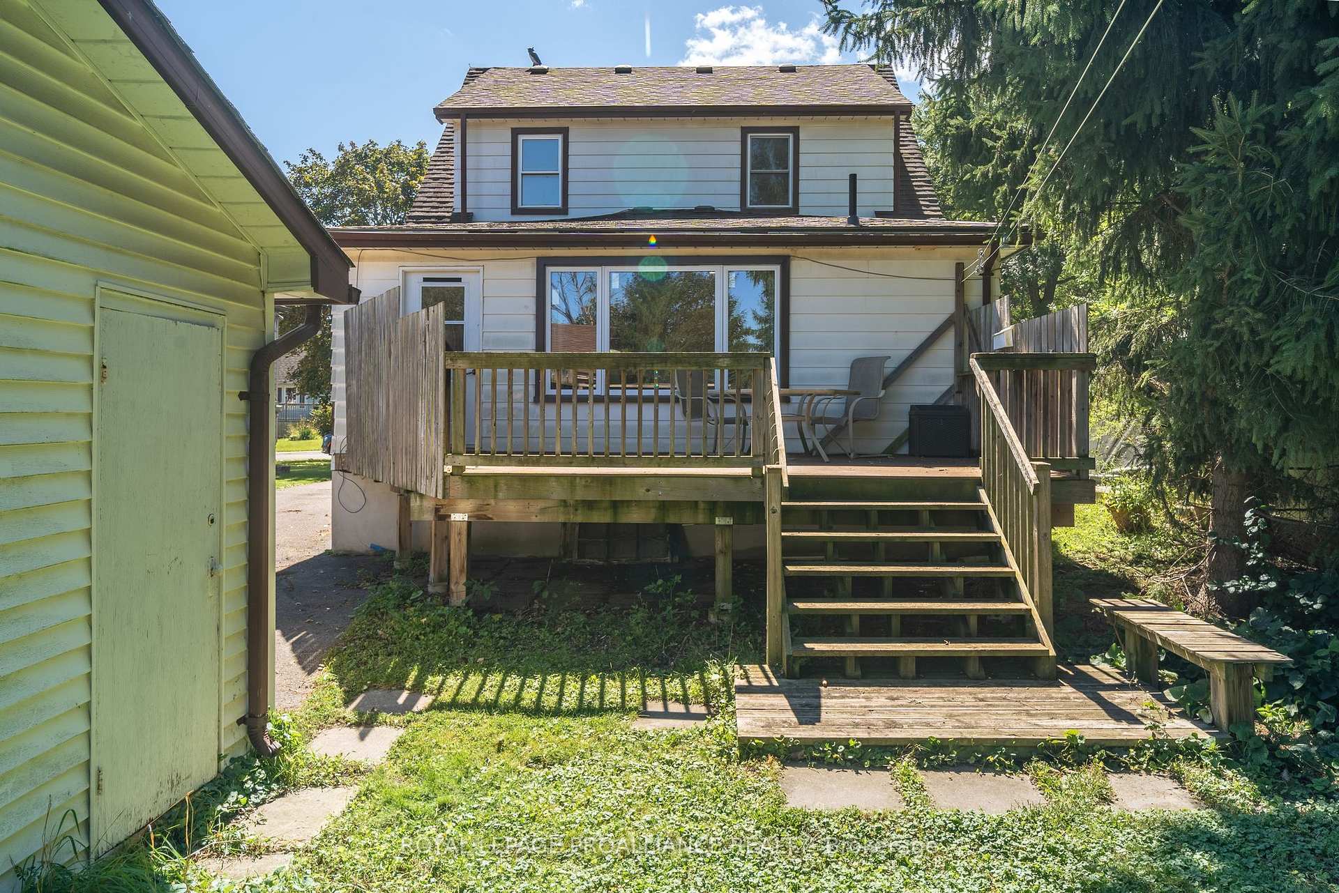 Photo 37 of 34 Lewis Street, Belleville, Belleville Ward — HOMEH