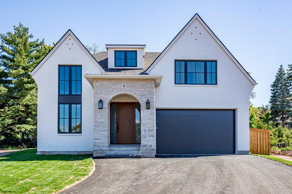 Photo 1 of 18 Teeter Place, Grimsby, Grimsby East — HOMEH