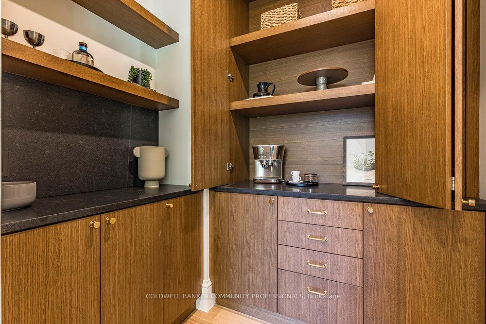 Photo 21 of 18 Teeter Place, Grimsby, Grimsby East — HOMEH