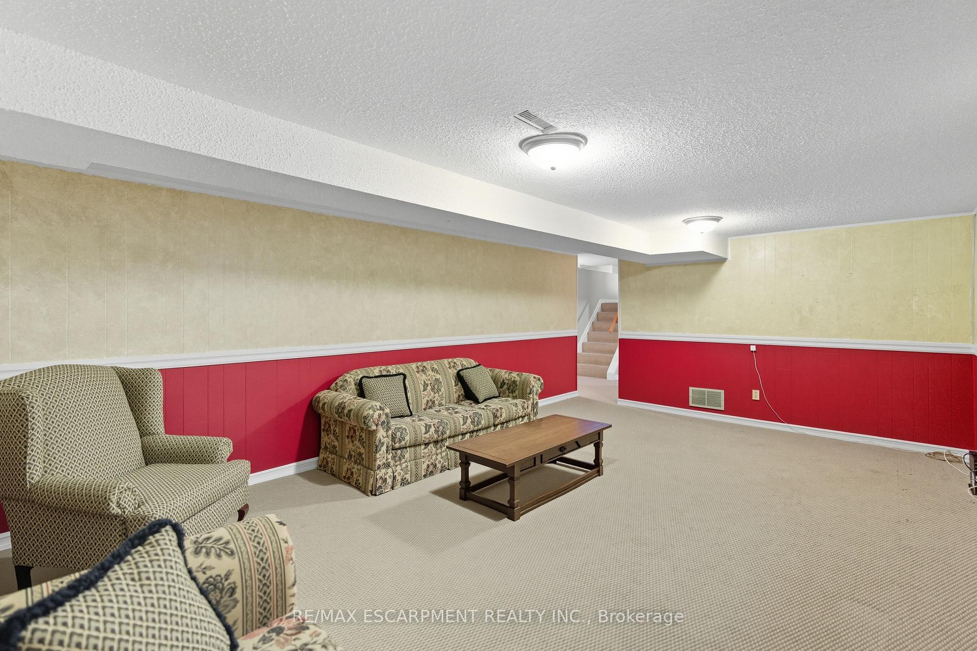 Photo 29 of 3149 Michael Crescent, Burlington, Palmer — HOMEH