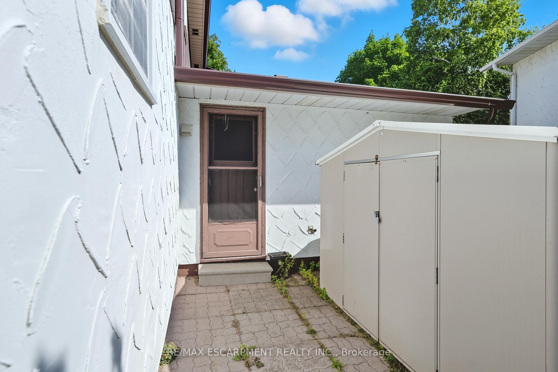 Photo 39 of 3149 Michael Crescent, Burlington, Palmer — HOMEH
