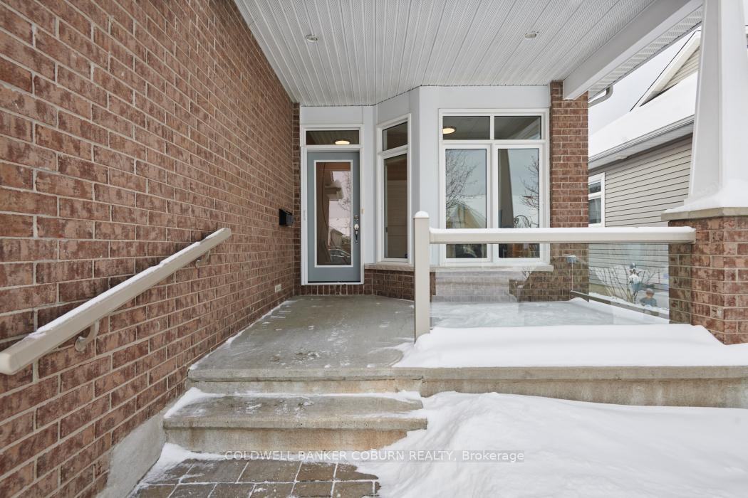 Photo 4 of 206 Bulrush Crescent, Ottawa, Blossom Park/Kemp Park/Findlay Creek — HOMEH