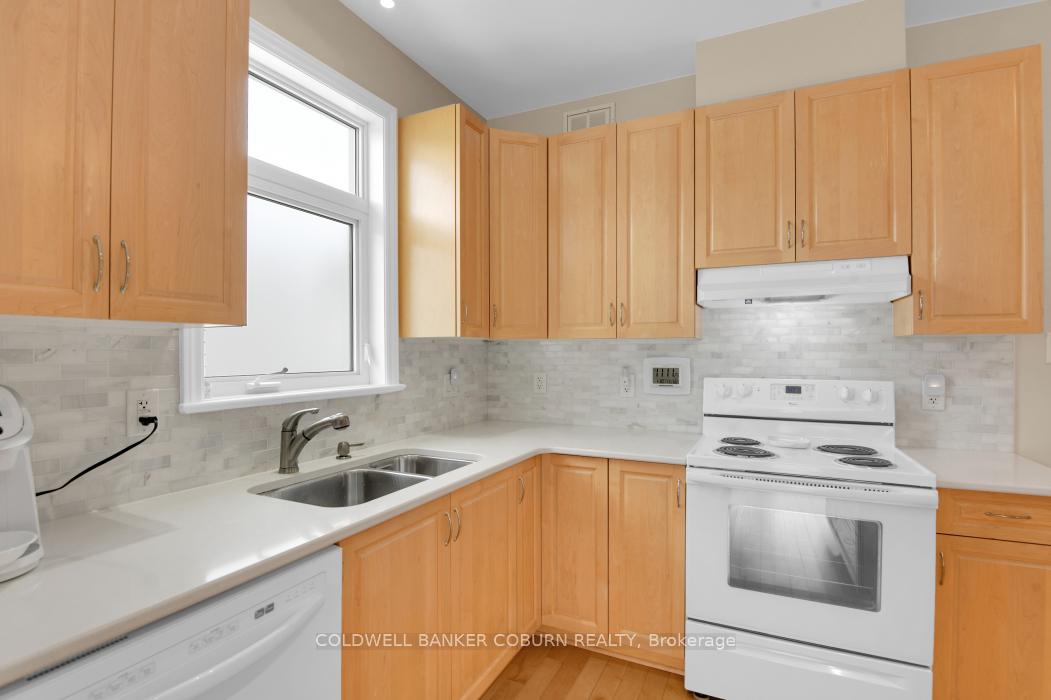 Photo 17 of 206 Bulrush Crescent, Ottawa, Blossom Park/Kemp Park/Findlay Creek — HOMEH