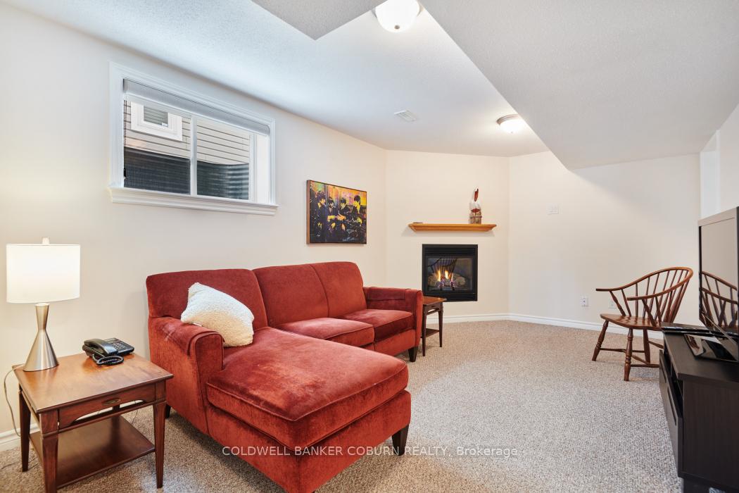 Photo 27 of 206 Bulrush Crescent, Ottawa, Blossom Park/Kemp Park/Findlay Creek — HOMEH