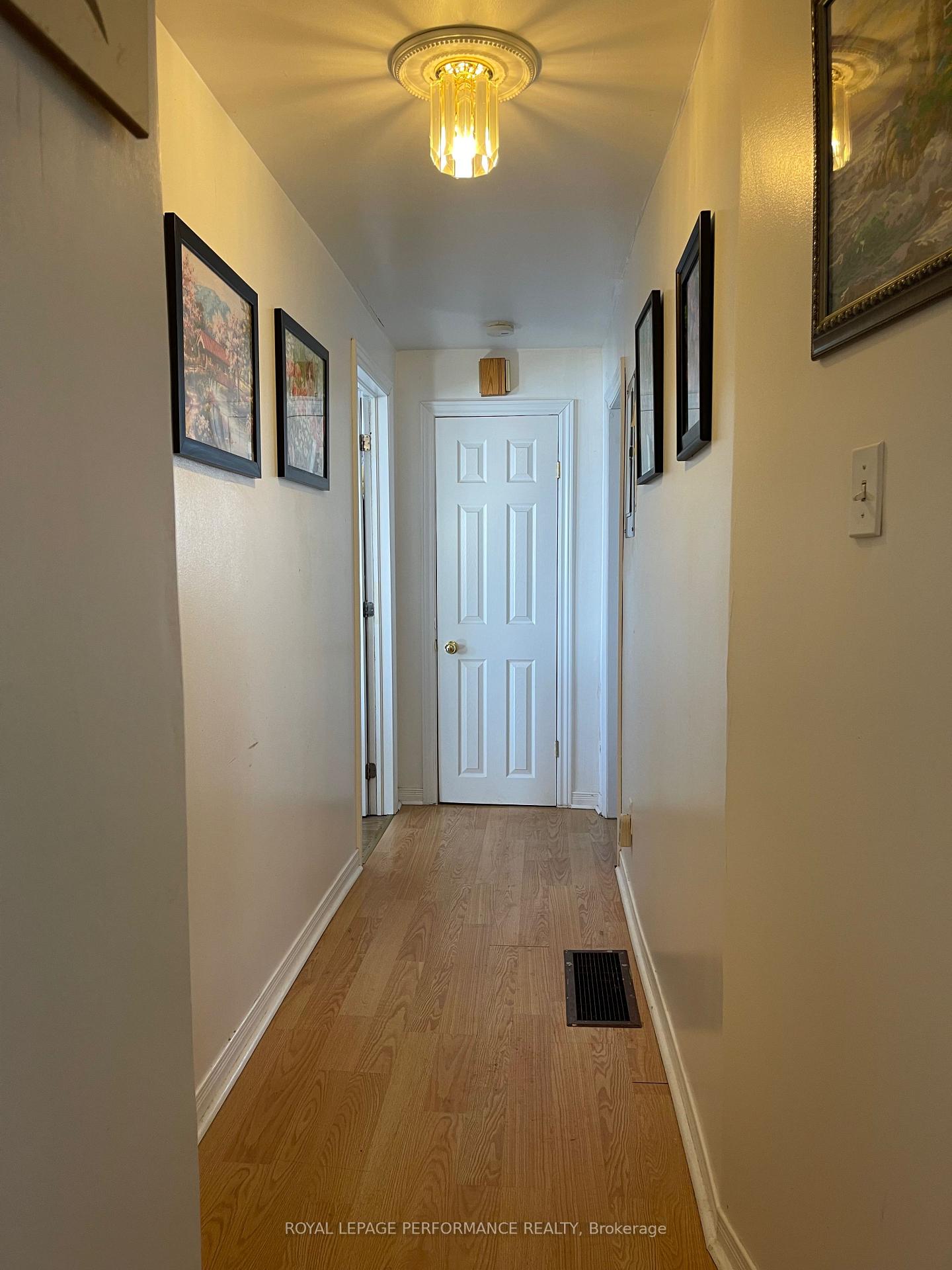 Photo 10 of 1027 Augustus Street W, Cornwall — HOMEH