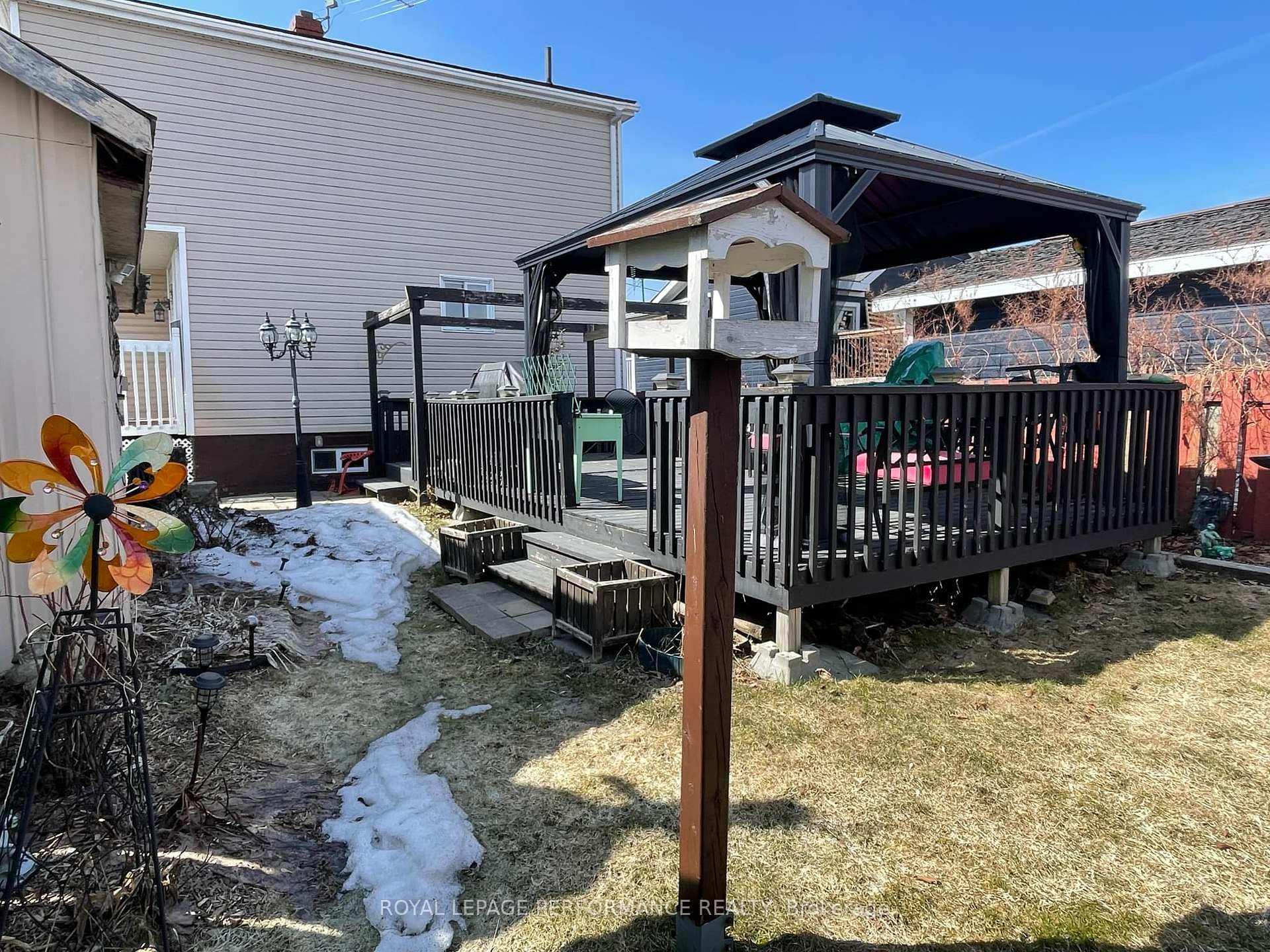 Photo 18 of 1027 Augustus Street W, Cornwall — HOMEH