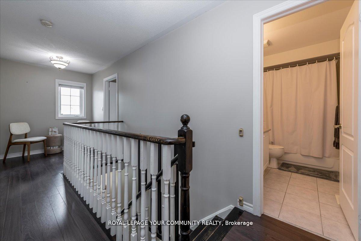 Photo 16 of 181 Succession Crescent, Barrie, Innis-Shore — HOMEH