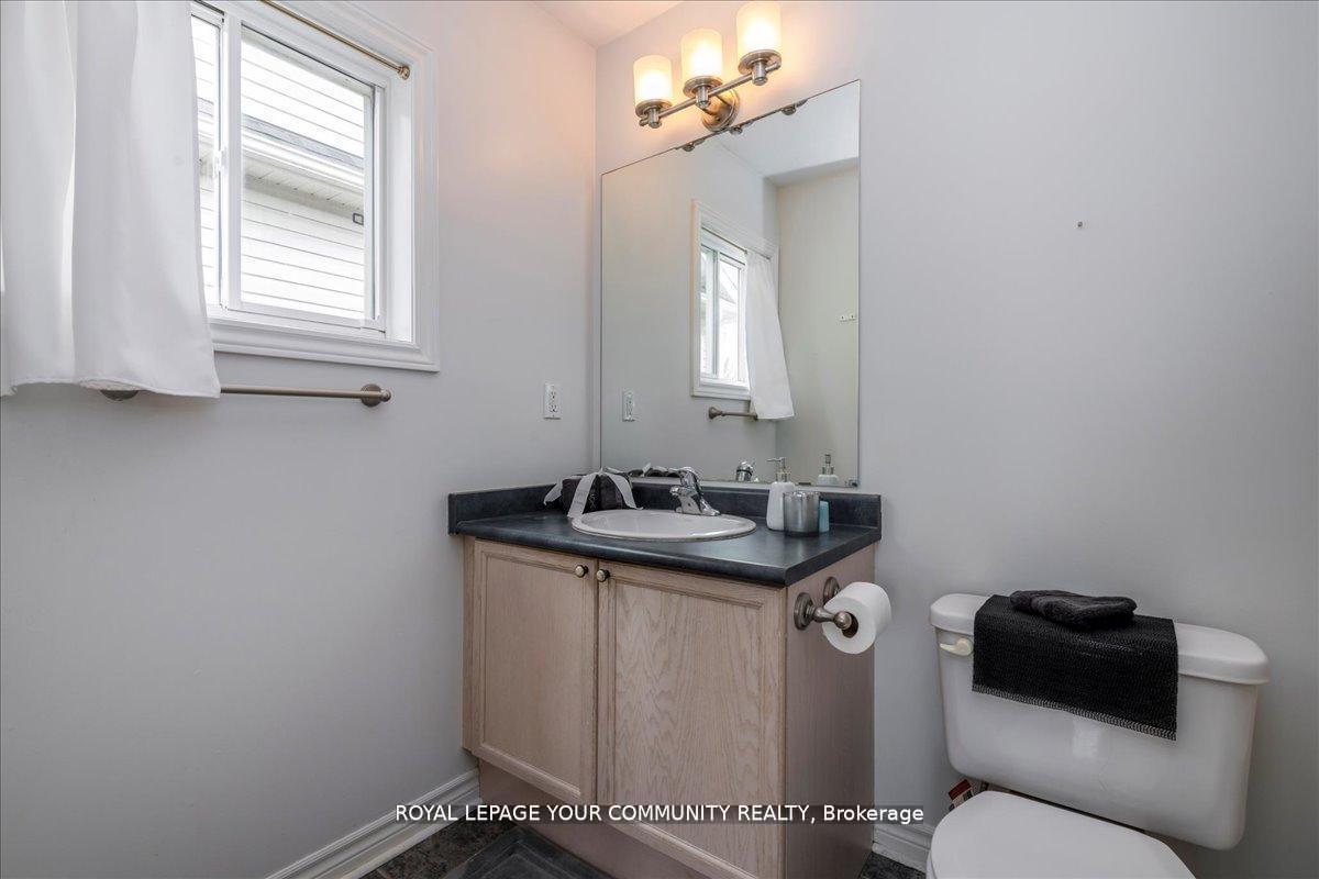 Photo 19 of 181 Succession Crescent, Barrie, Innis-Shore — HOMEH