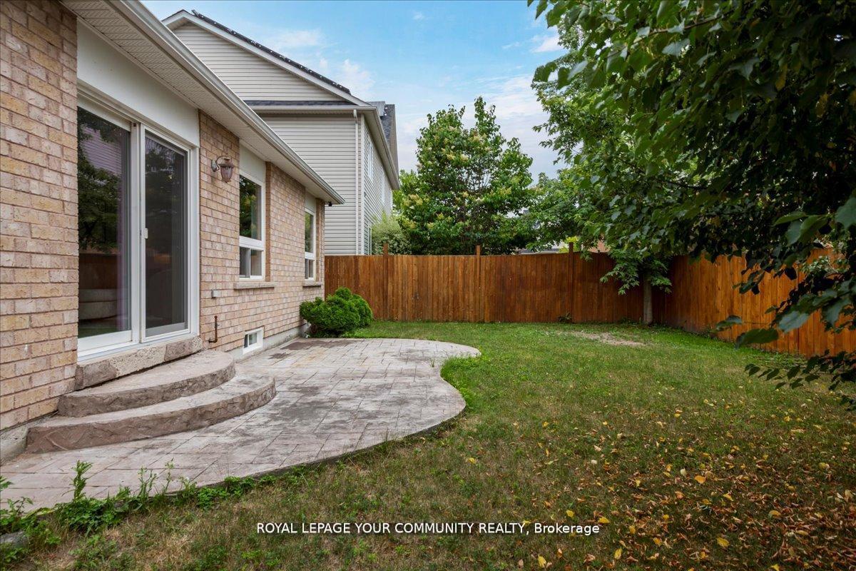 Photo 26 of 181 Succession Crescent, Barrie, Innis-Shore — HOMEH