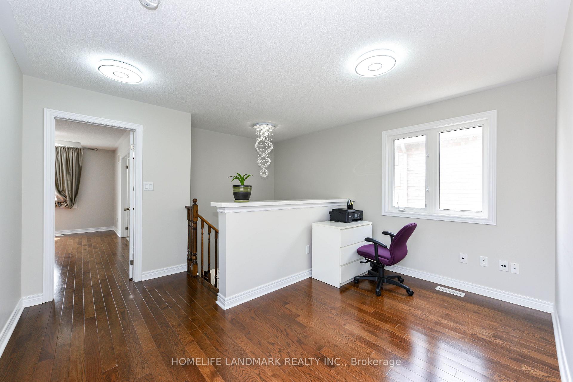Photo 21 of 210 Castle Oaks Crossing W, Brampton, Bram East — HOMEH