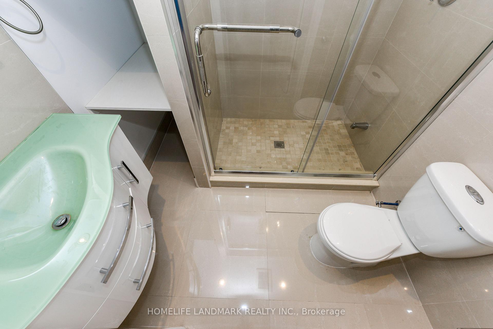 Photo 34 of 210 Castle Oaks Crossing W, Brampton, Bram East — HOMEH