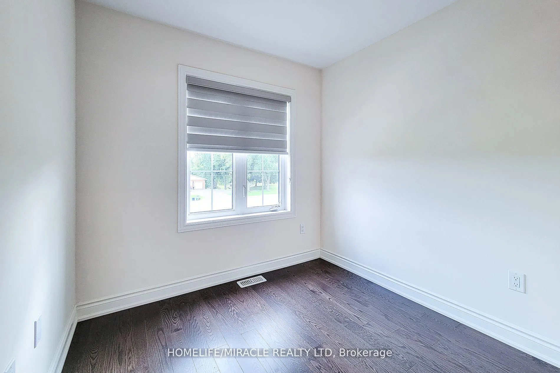 Photo 38 of 1101 Garner Road, Hamilton, Meadowlands — HOMEH