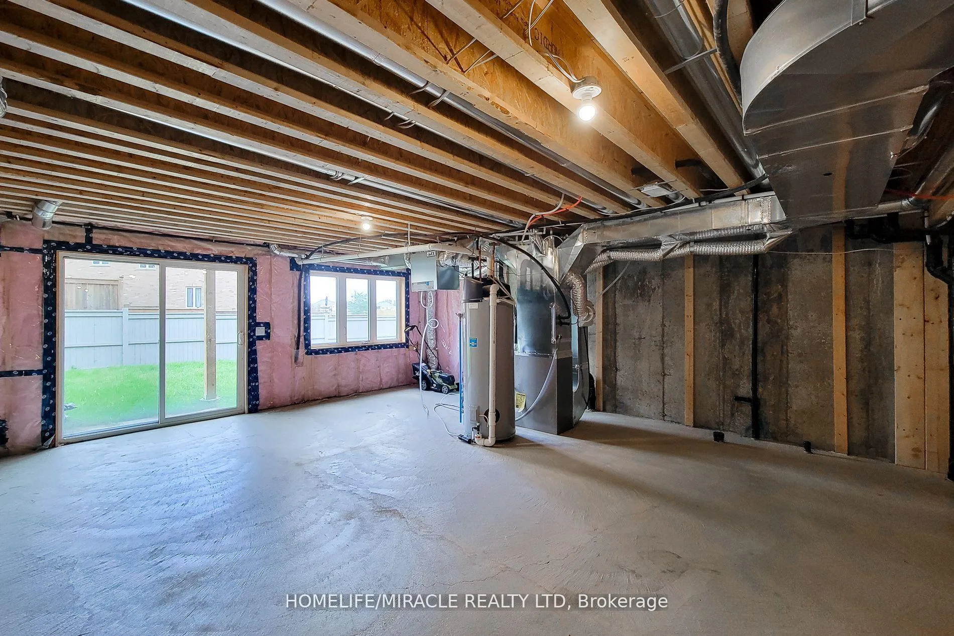 Photo 76 of 1101 Garner Road, Hamilton, Meadowlands — HOMEH