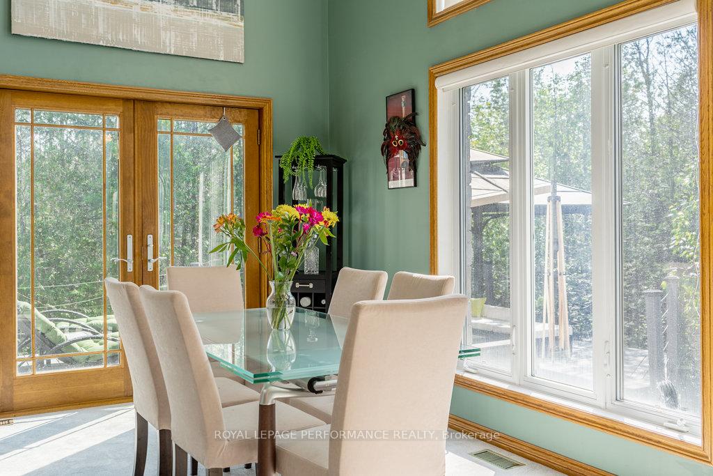 Photo 18 of 1657 Whiteside Way, Ottawa, Osgoode Twp North of Reg Rd 6 — HOMEH