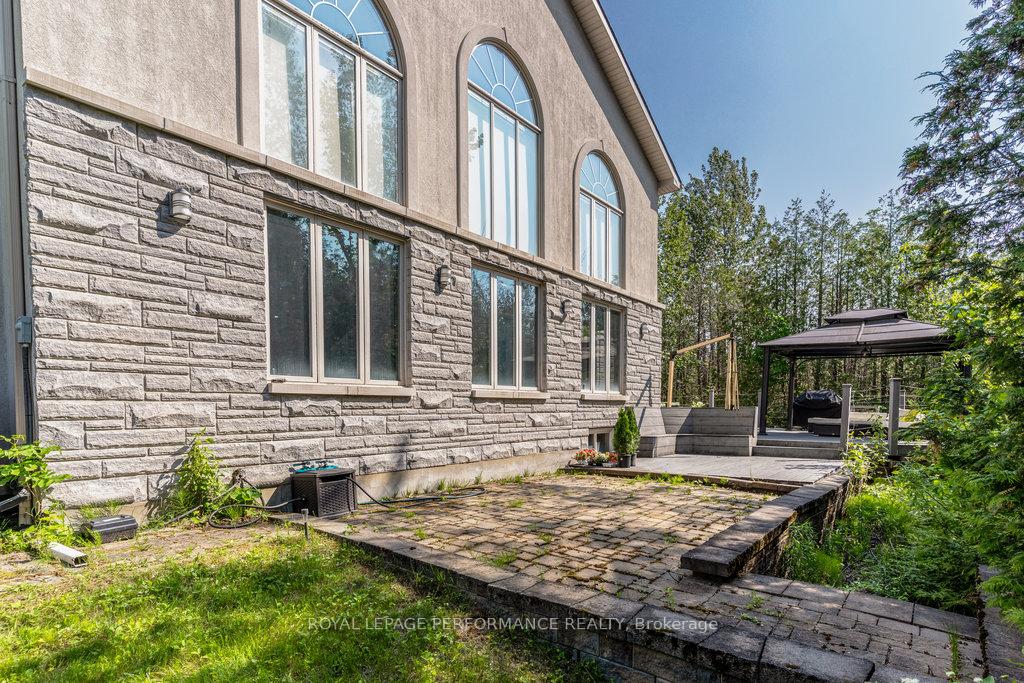 Photo 47 of 1657 Whiteside Way, Ottawa, Osgoode Twp North of Reg Rd 6 — HOMEH