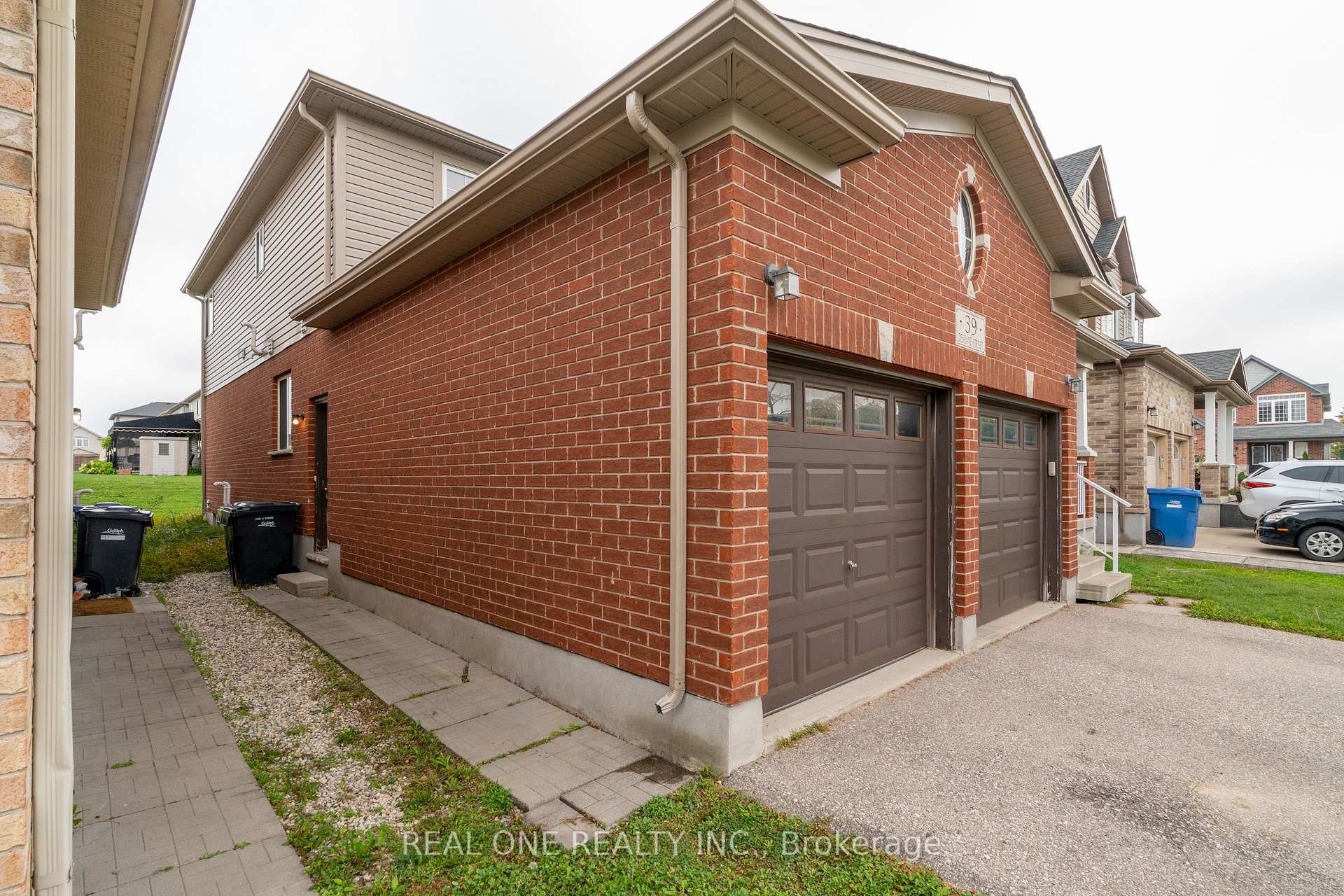 Photo 2 of Unit BSMT, 39 Deshane Street, Guelph, Victoria North — HOMEH