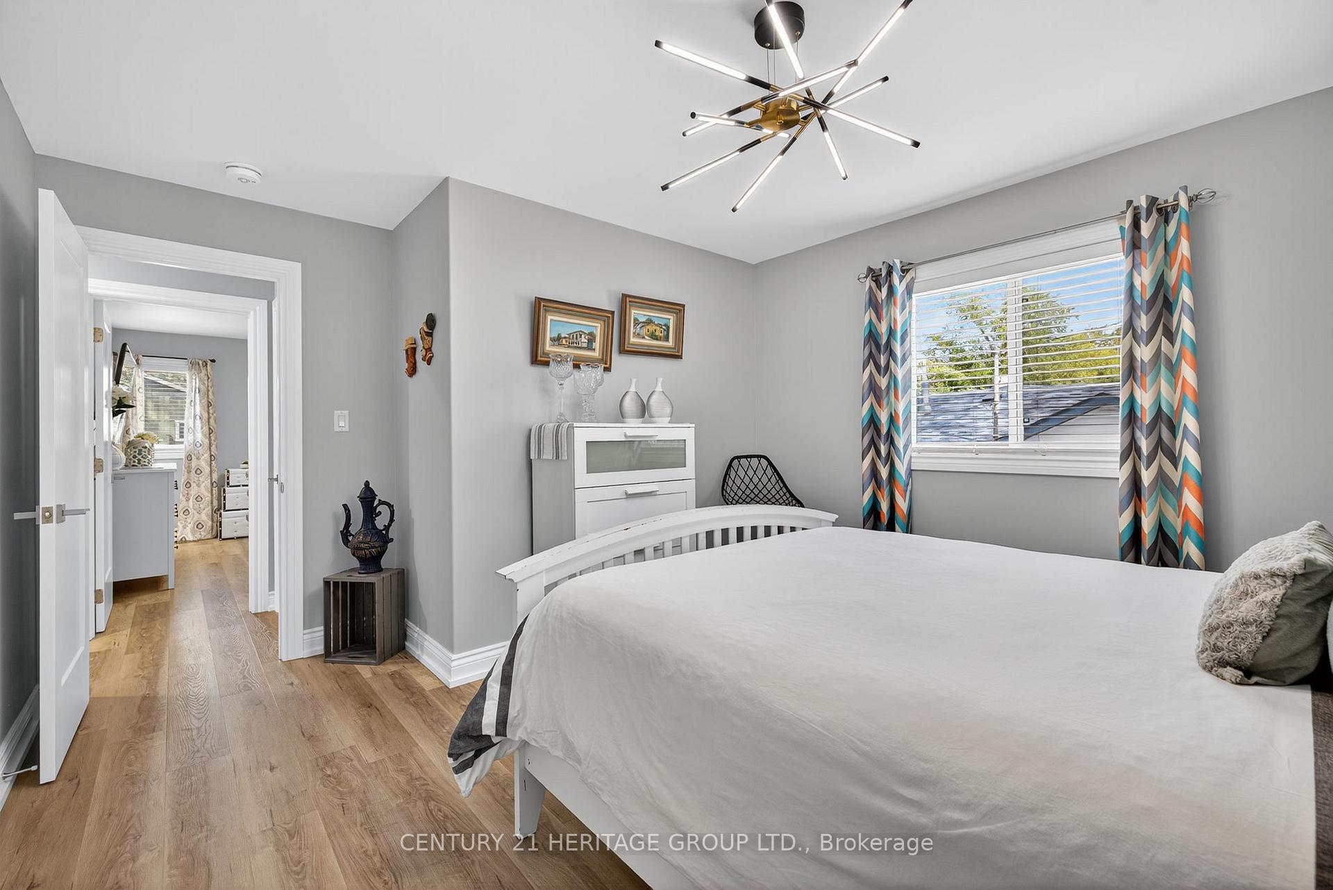 Photo 18 of 264 Glenwoods Avenue, Georgina, Keswick South — HOMEH