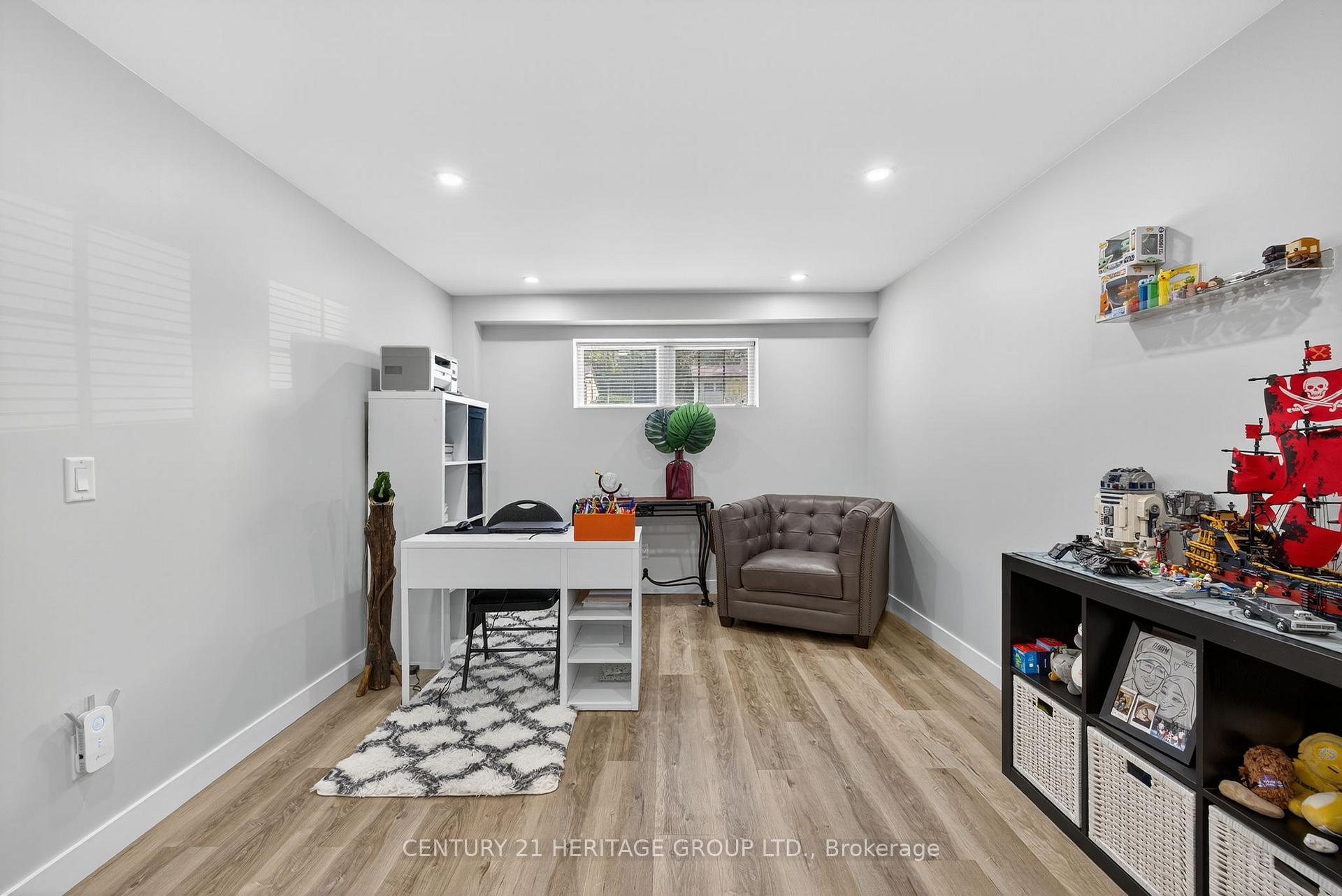 Photo 29 of 264 Glenwoods Avenue, Georgina, Keswick South — HOMEH