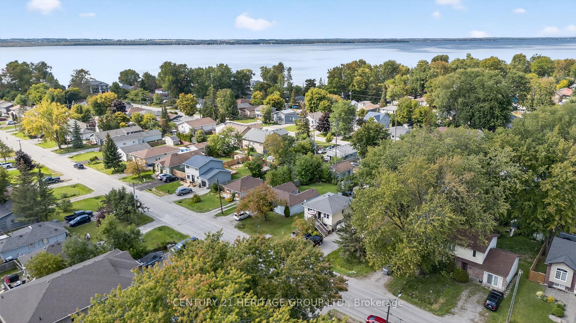 Photo 42 of 264 Glenwoods Avenue, Georgina, Keswick South — HOMEH