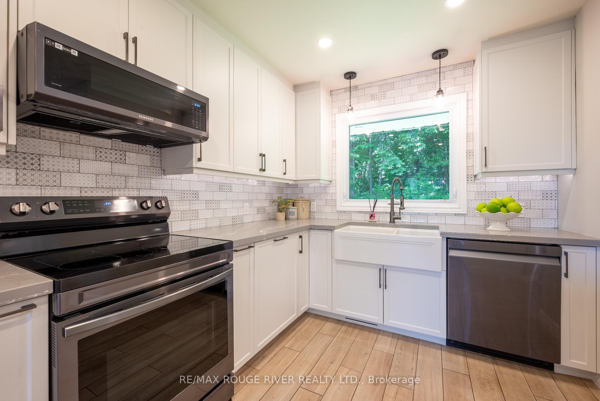 Photo 10 of 363 Earl Road, Hamilton Township, Baltimore — HOMEH