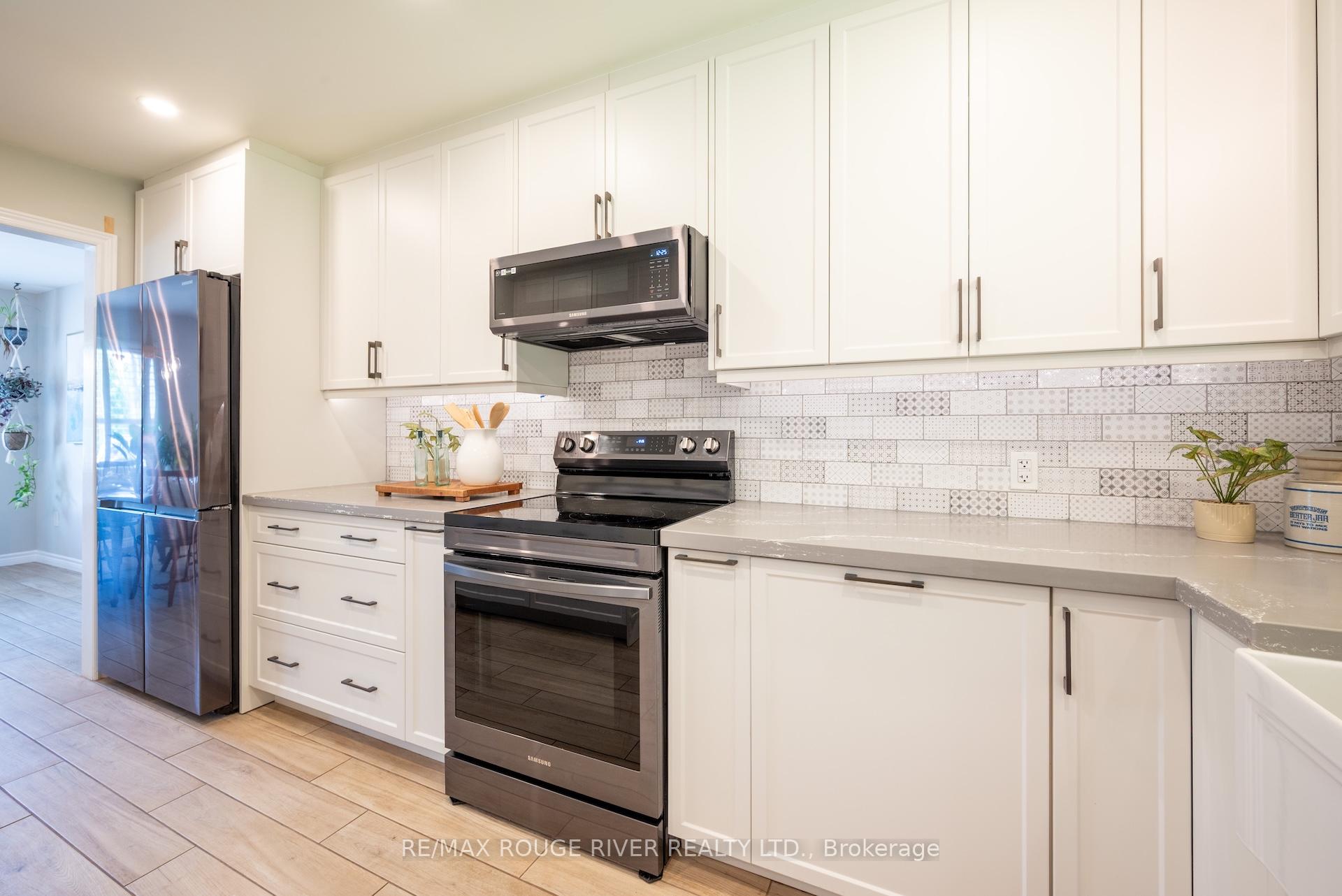 Photo 12 of 363 Earl Road, Hamilton Township, Baltimore — HOMEH