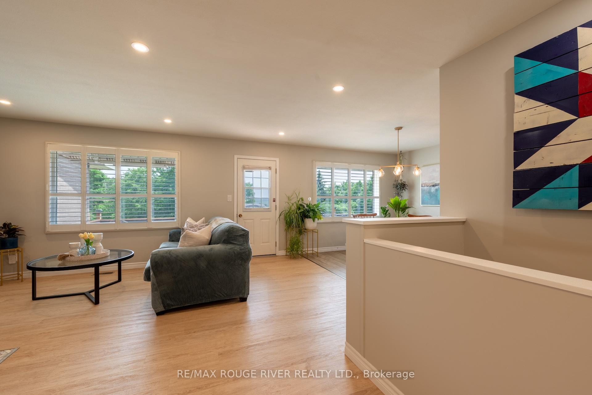 Photo 17 of 363 Earl Road, Hamilton Township, Baltimore — HOMEH