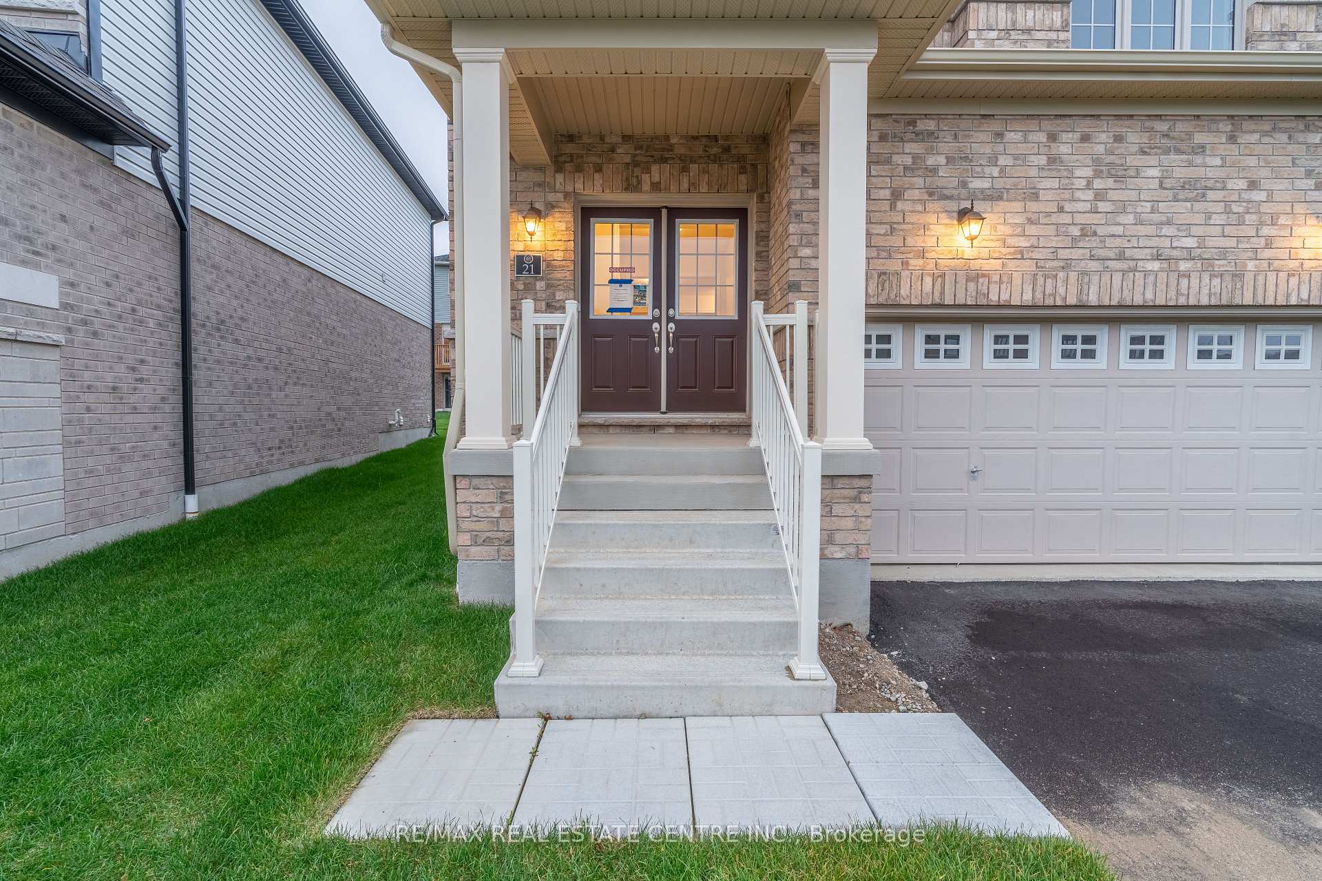 Photo 3 of 21 Heming Street, Brant, Paris — HOMEH