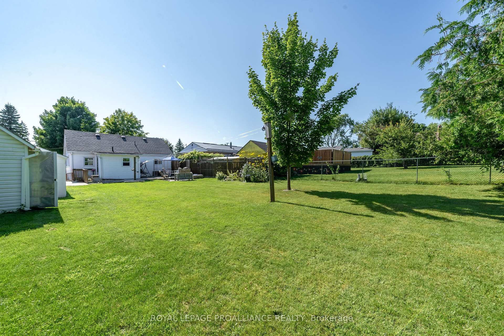 Photo 3 of 47 Orchard Drive, Belleville, Belleville Ward — HOMEH